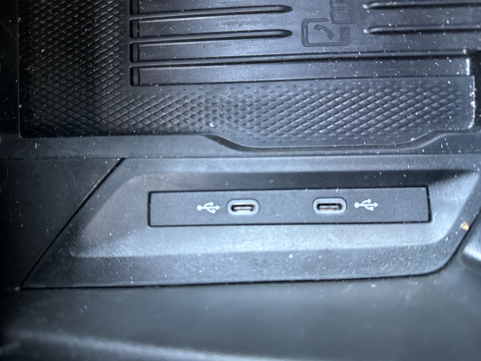 Volkswagen Passat Variant 2.0 R-LINE 4X4 NEUES MODELL PANO