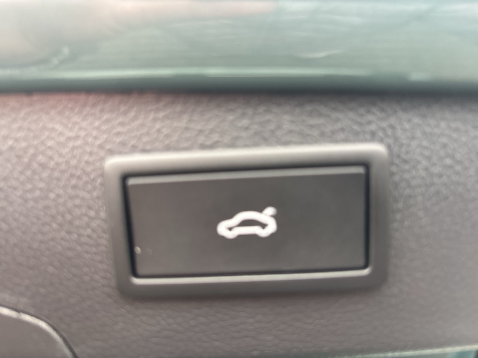 Volkswagen Passat Variant 2.0 R-LINE 4X4 NEUES MODELL PANO