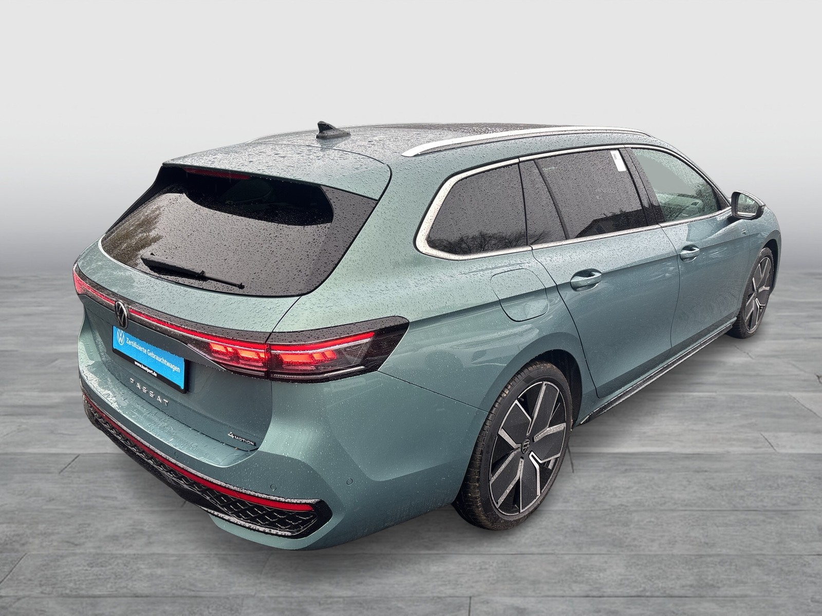 Volkswagen Passat Variant 2.0 R-LINE 4X4 NEUES MODELL PANO