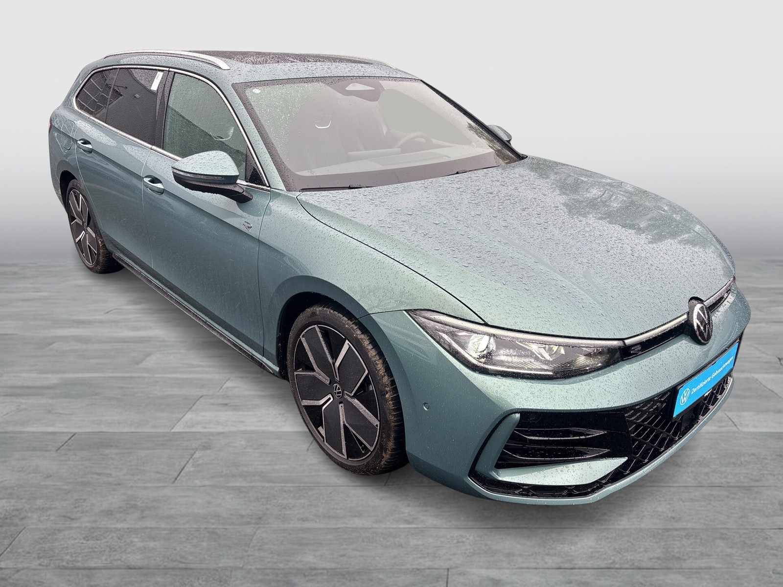 Volkswagen Passat Variant 2.0 R-LINE 4X4 NEUES MODELL PANO