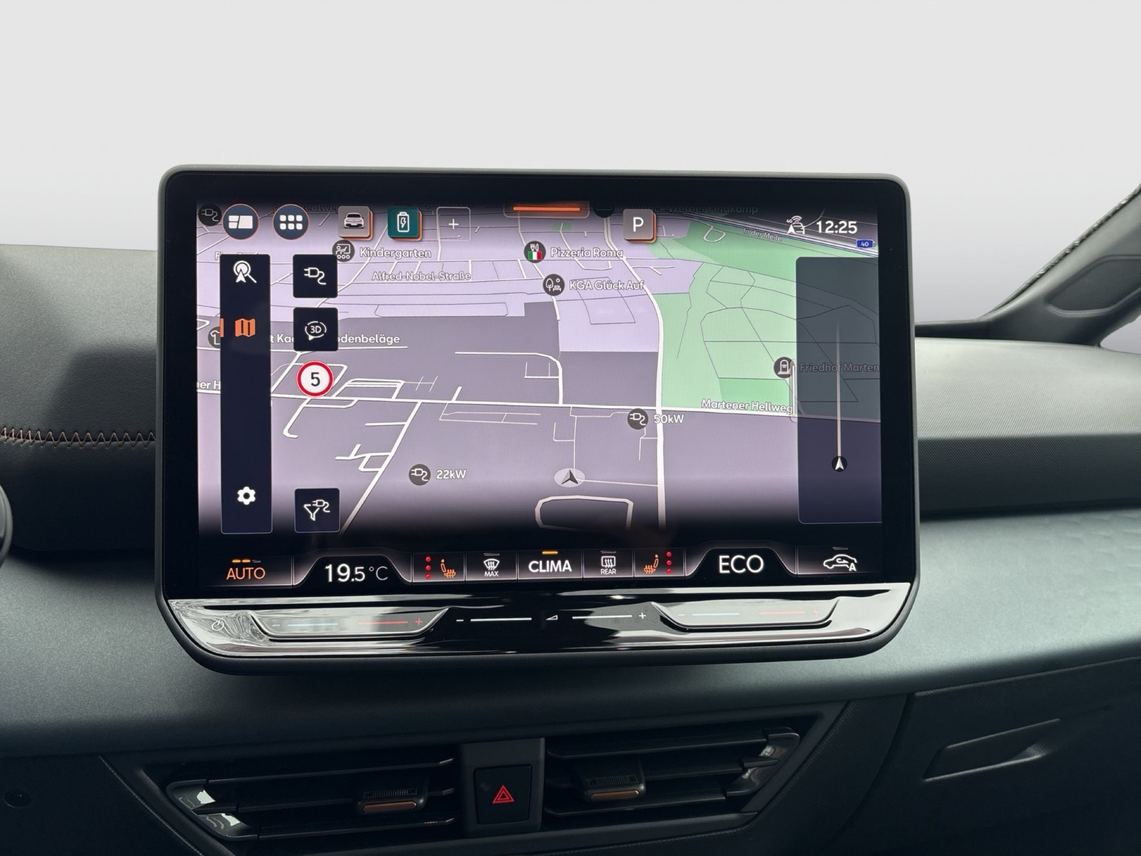 Cupra Born VZ WÄRMEPUMPE PANO 360°CAM ACC LM20 NAVI