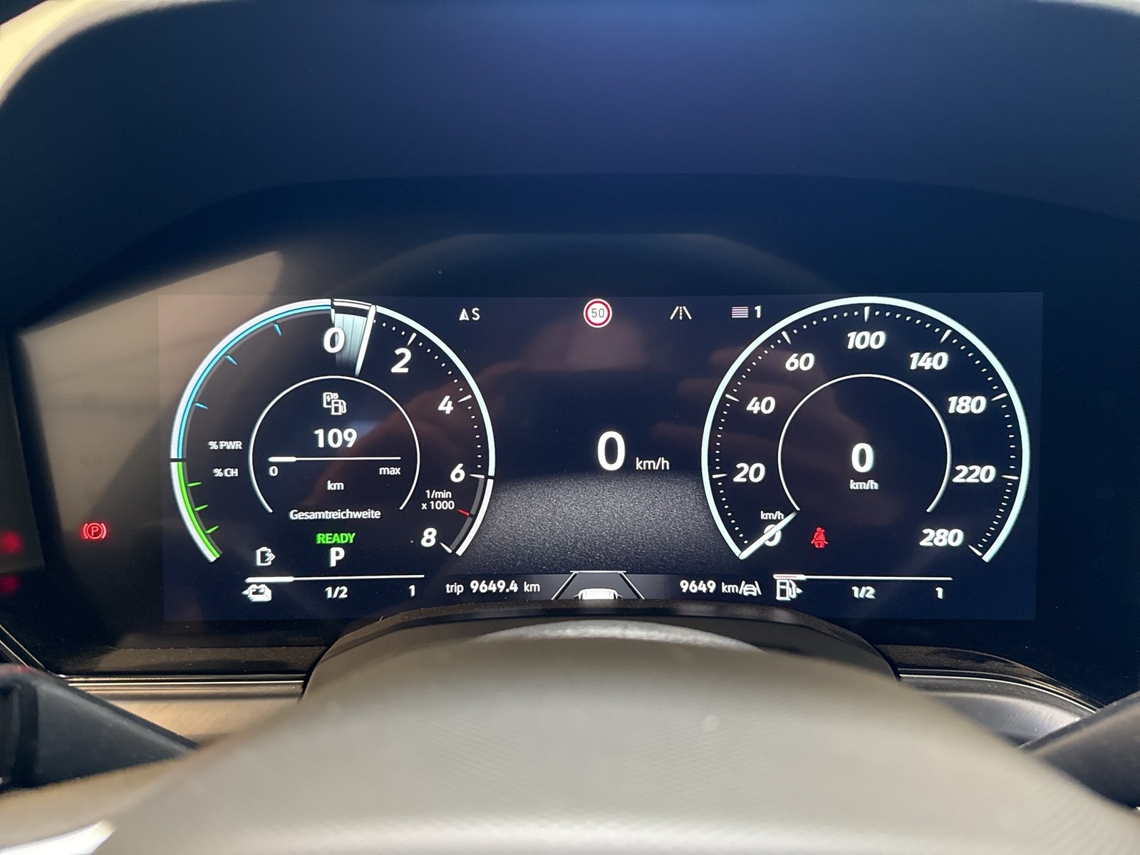 Volkswagen Touareg HYBRID R DYNAUDIO AHK 360°CAM ACC LM21