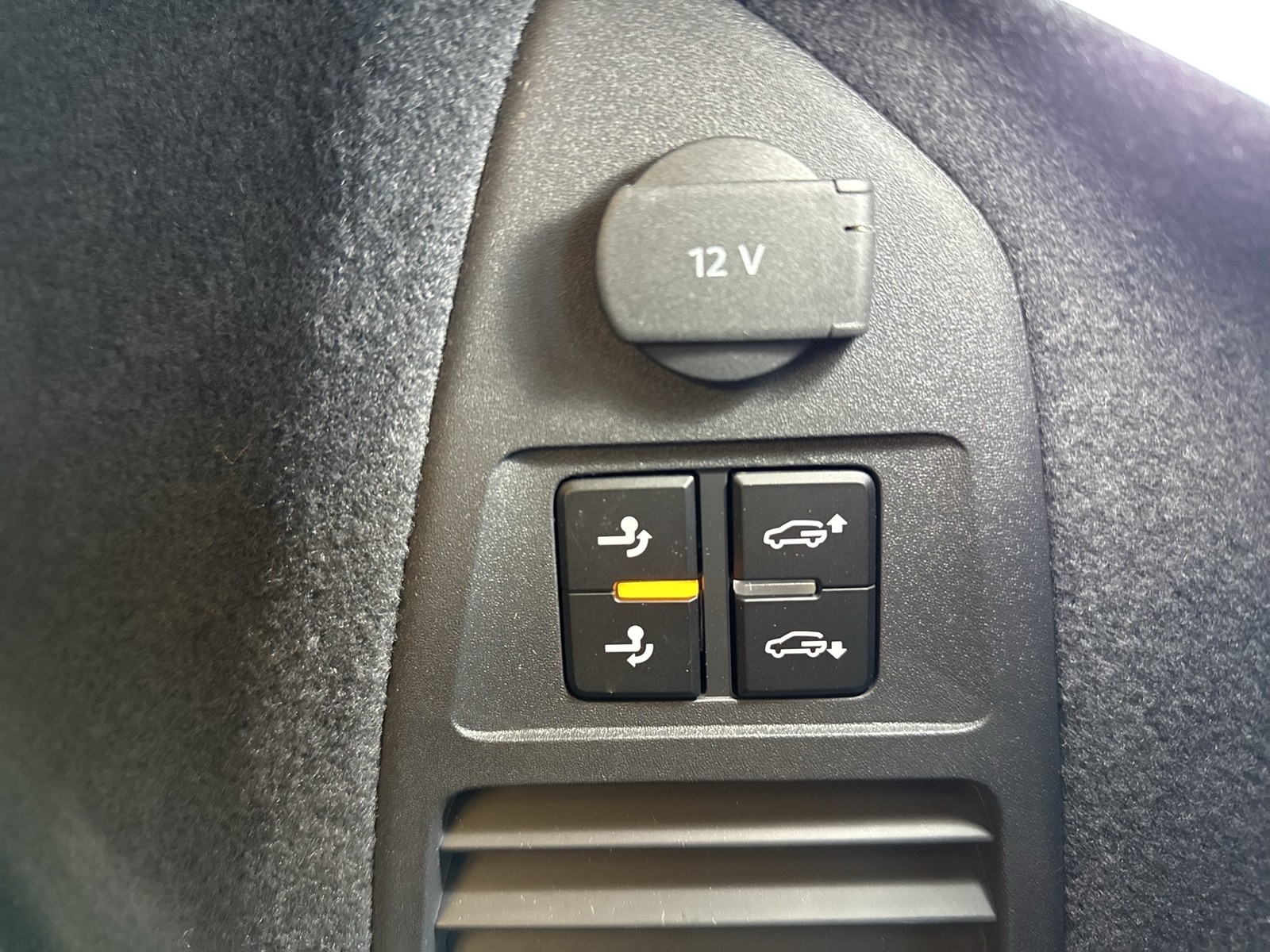 Volkswagen Touareg HYBRID R DYNAUDIO AHK 360°CAM ACC LM21