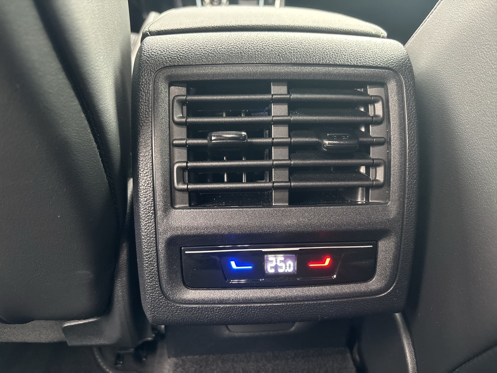 Volkswagen Golf Variant VIII 2.0 R-LINE FACELIFT 360CAM ACC