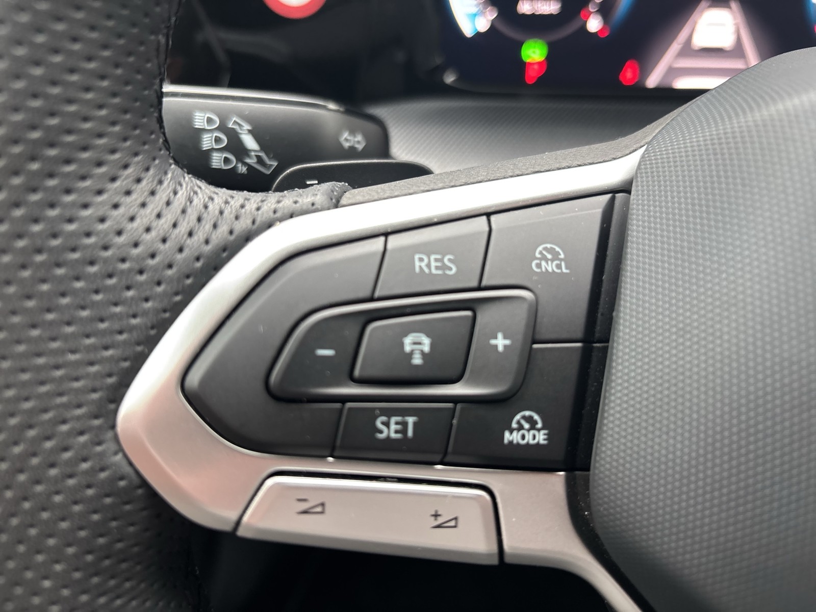 Volkswagen Golf Variant VIII 2.0 R-LINE FACELIFT 360CAM ACC