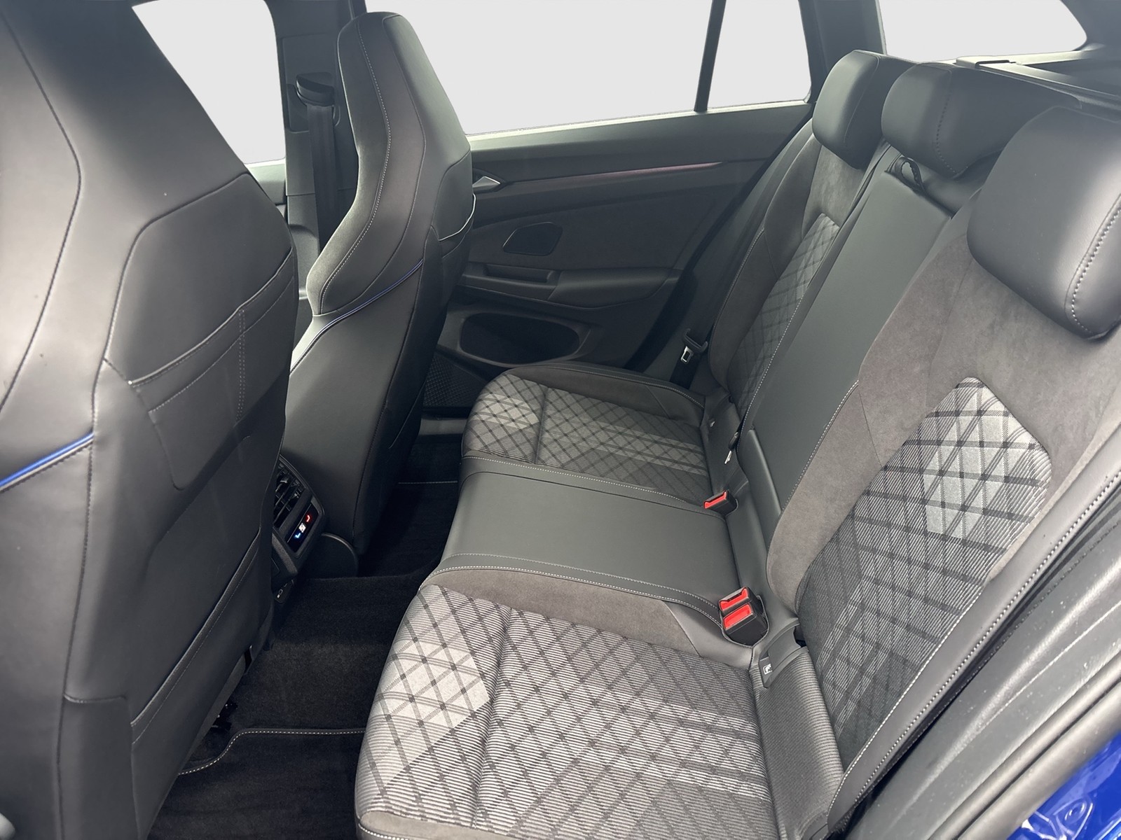 Volkswagen Golf Variant VIII 2.0 R-LINE FACELIFT 360CAM ACC