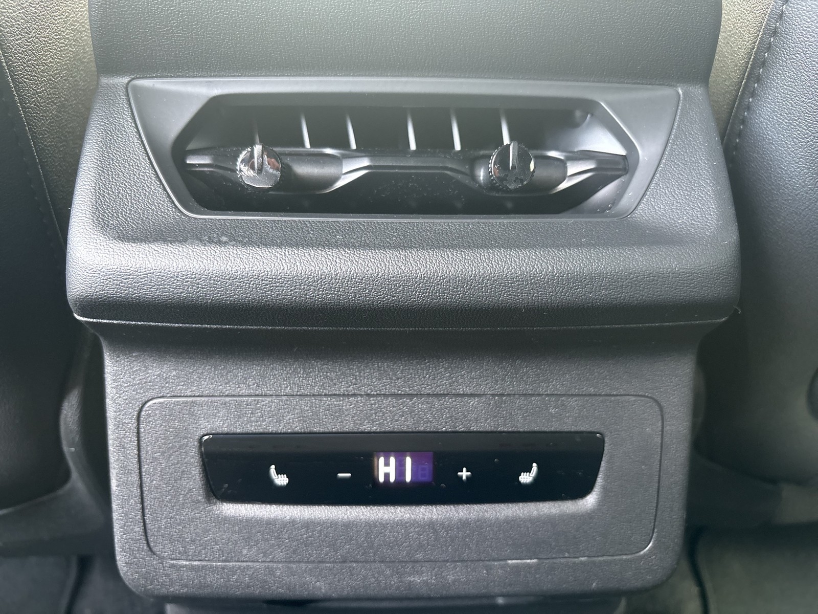 Audi Q6 e-tron quattro S LINE BLACKPAK LUFTFEDER PANO