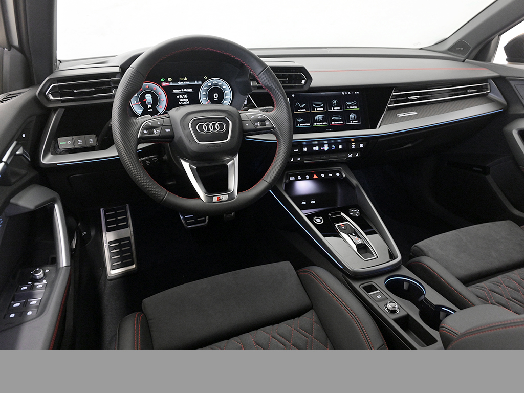 Audi A3 Sportback TFSI S tronic S Line Kamera+Carbon+AHK+Sportsitze+Matrix+