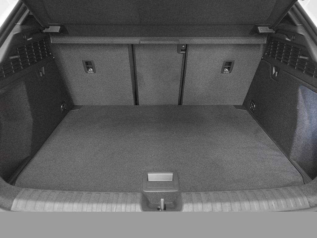 Audi A3 Sportback TFSI S tronic S Line Kamera+Carbon+AHK+Sportsitze+Matrix+