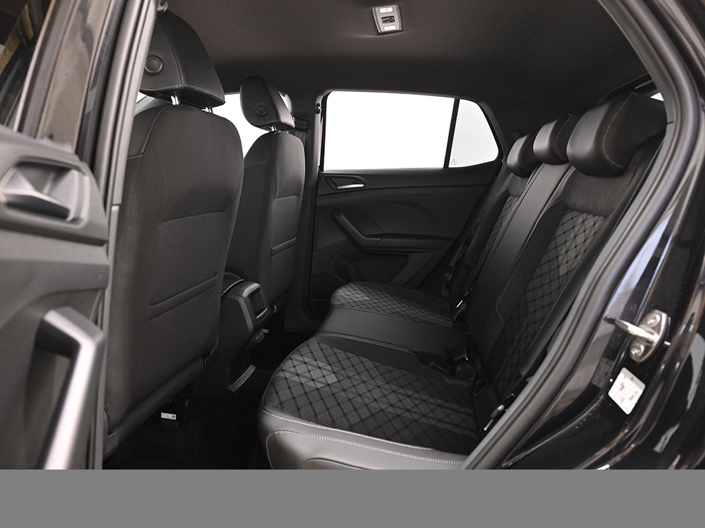 Volkswagen T-Cross 1.0 R-LINE DSG AHK CAM NAVI