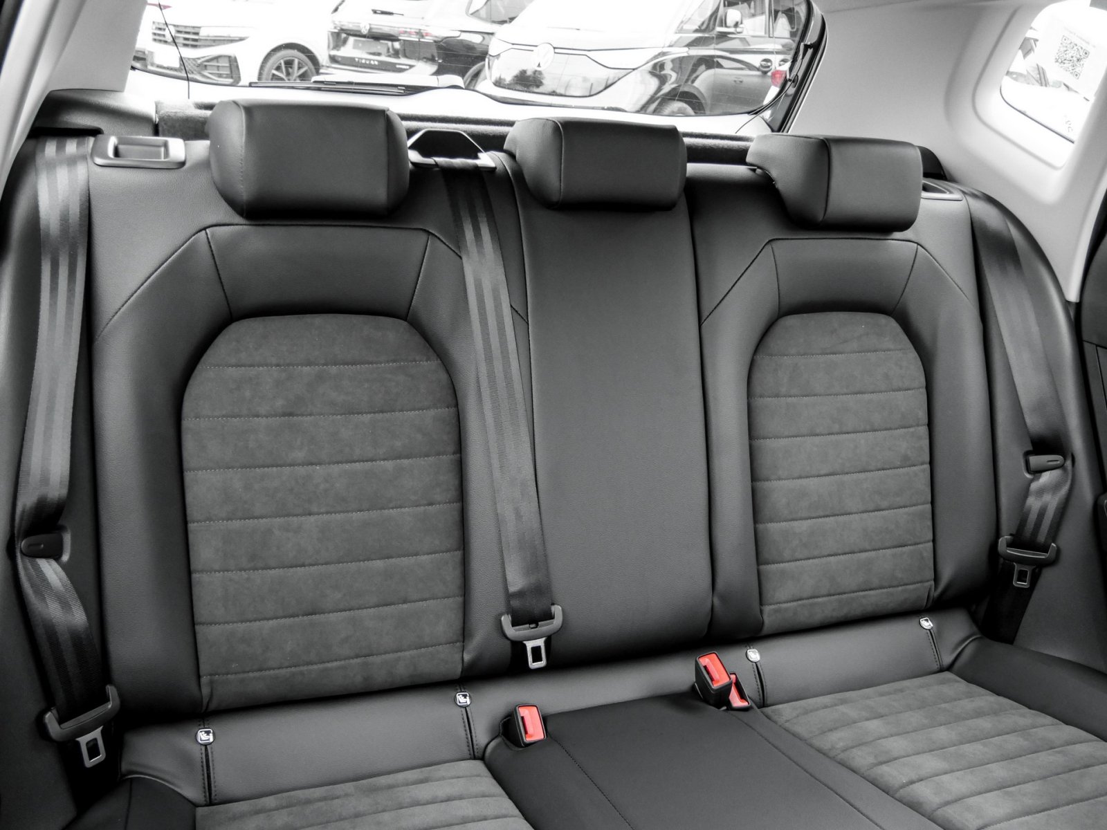 Seat Arona 1.0 ROAD EDITION DSG NAV LED 16ZOLL LM PDC