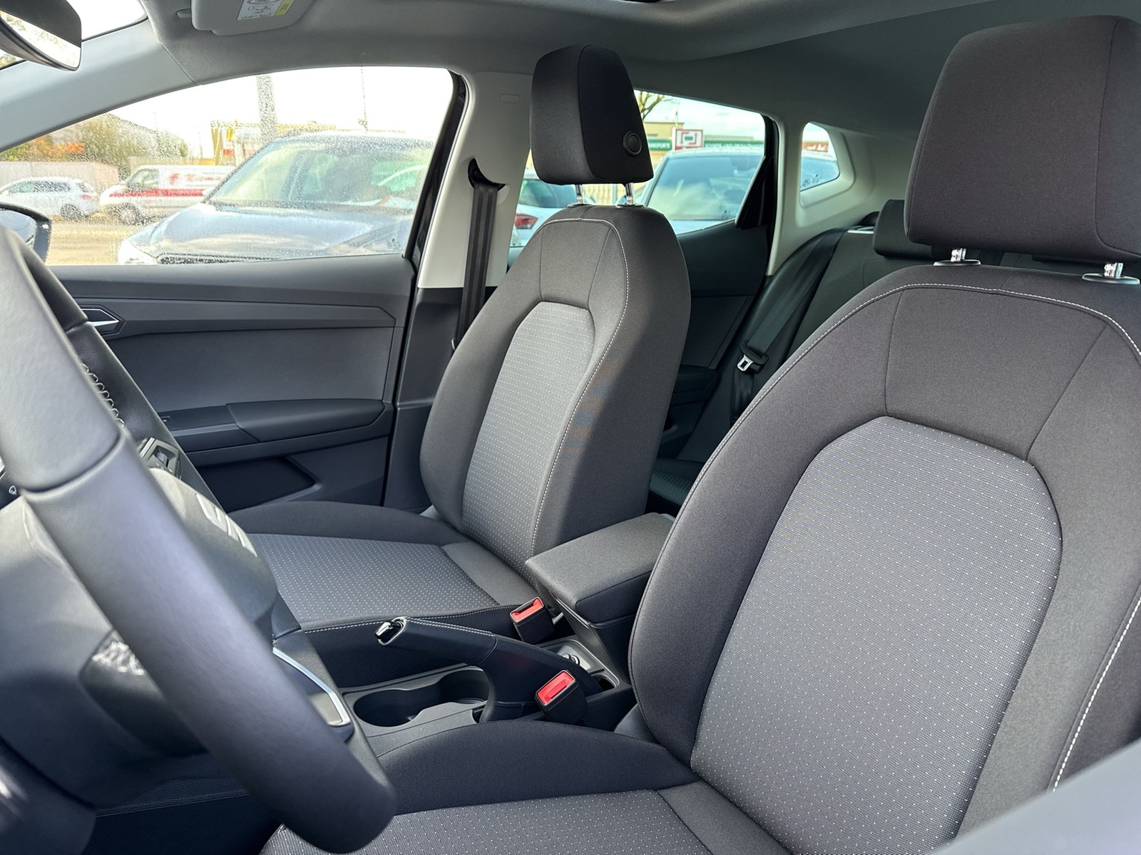 Seat Ibiza 1.0 ROAD EDITION DSG NAV PANO VOLL-LED RFK