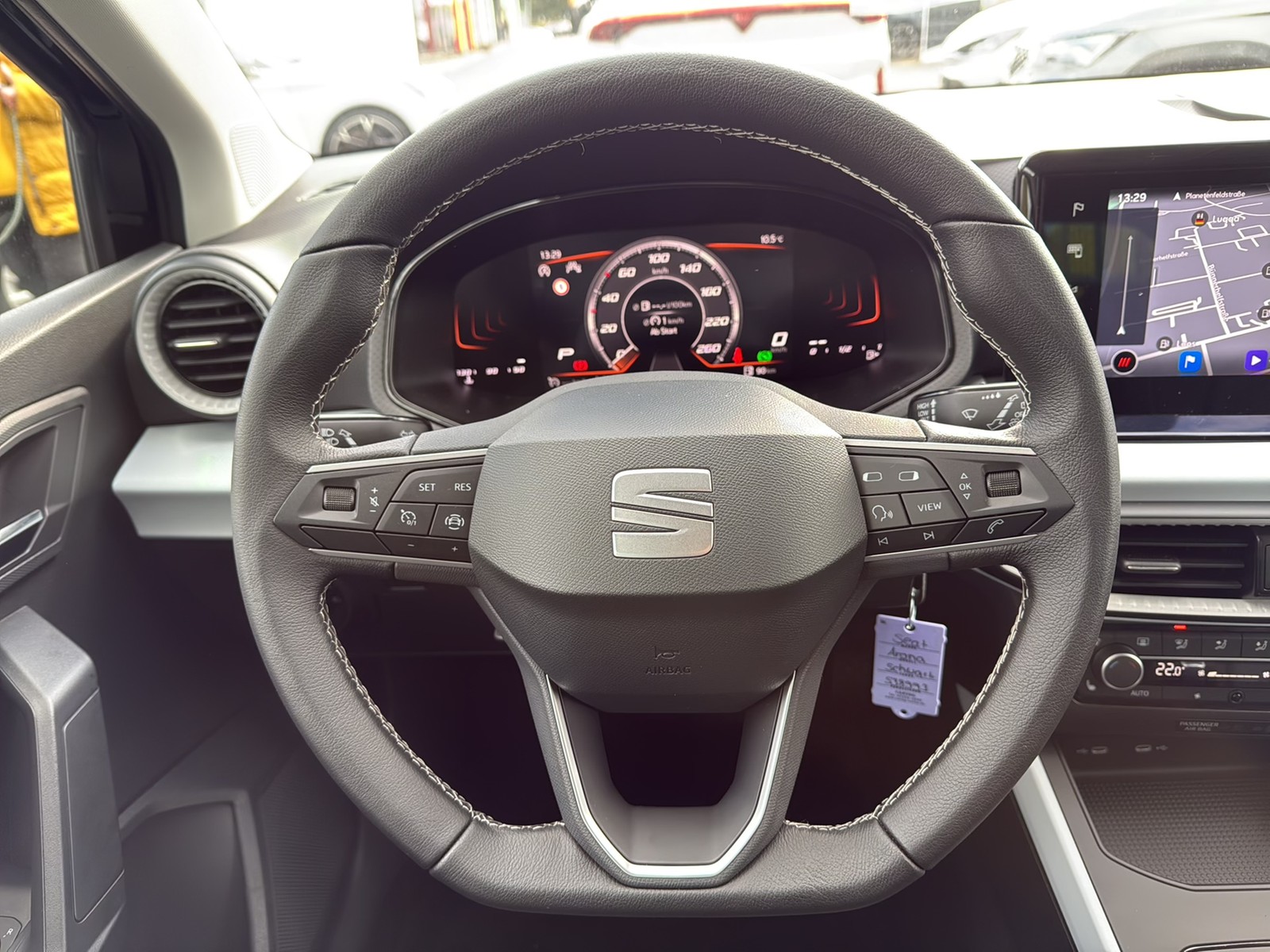 Seat Arona 1.0 ROAD EDITION DSG NAV VOLL-LED RFK SHZ