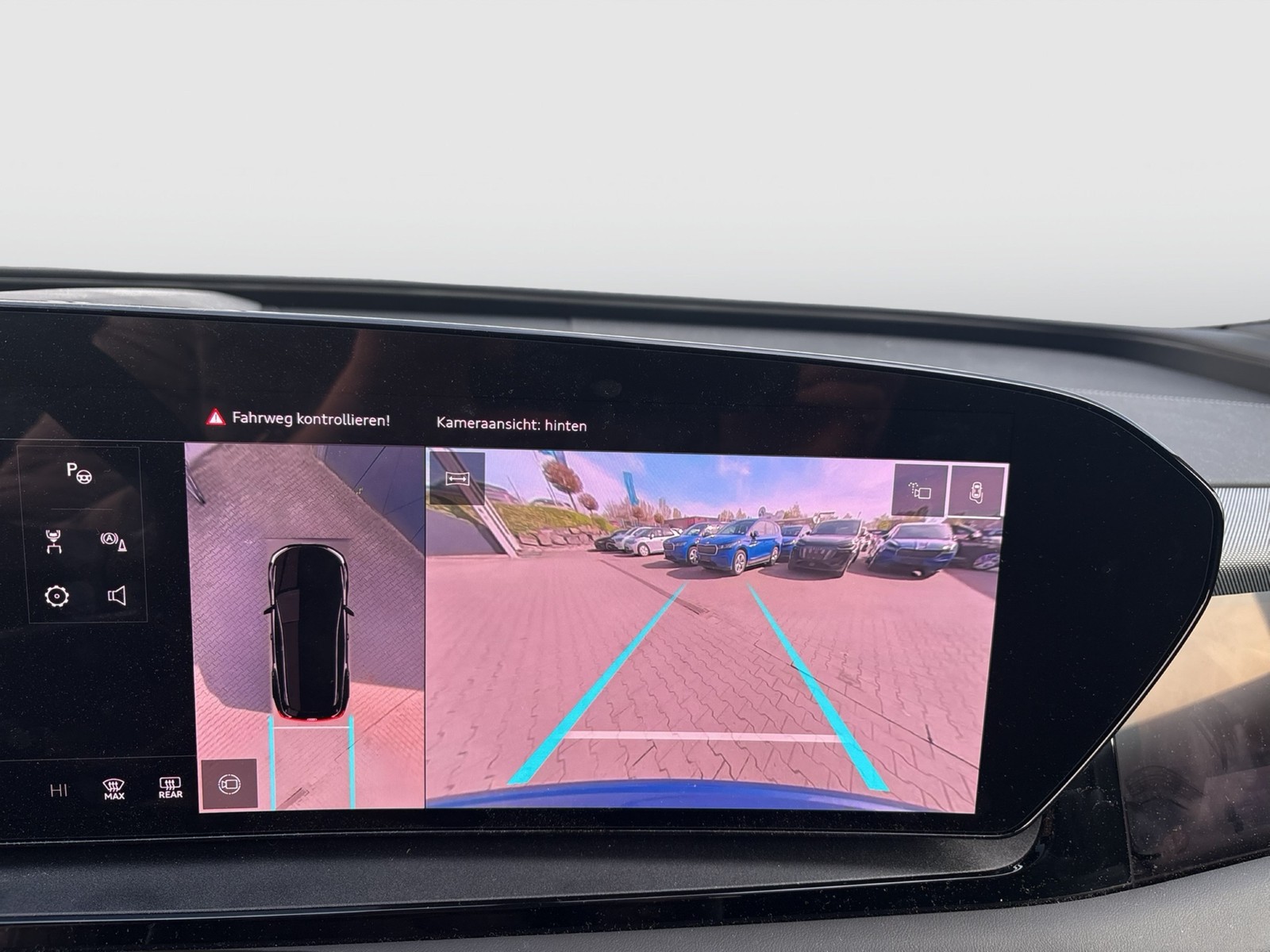 Audi Q6 e-tron quattro S LINE BLACKPAK TECHPRO PANO