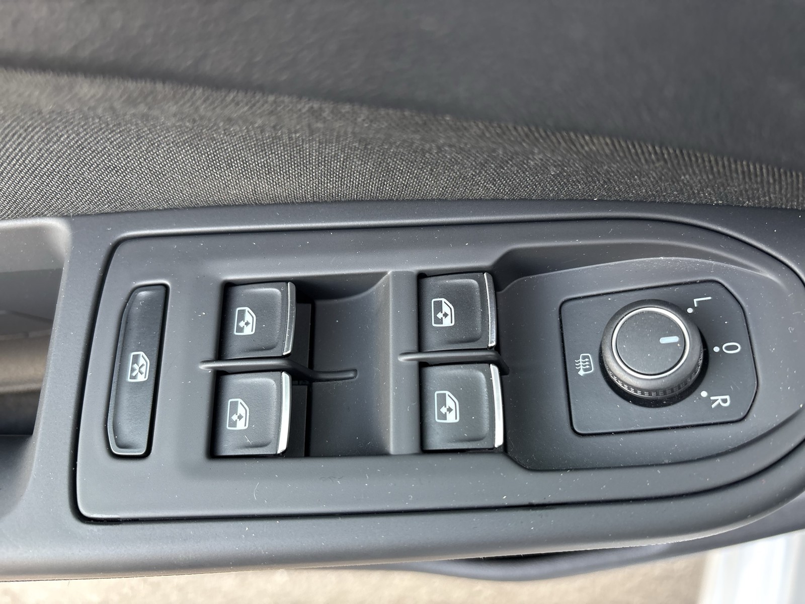 Volkswagen Golf Variant VIII 2.0 LIFE ACC NAVI ALU SITZHEIZ