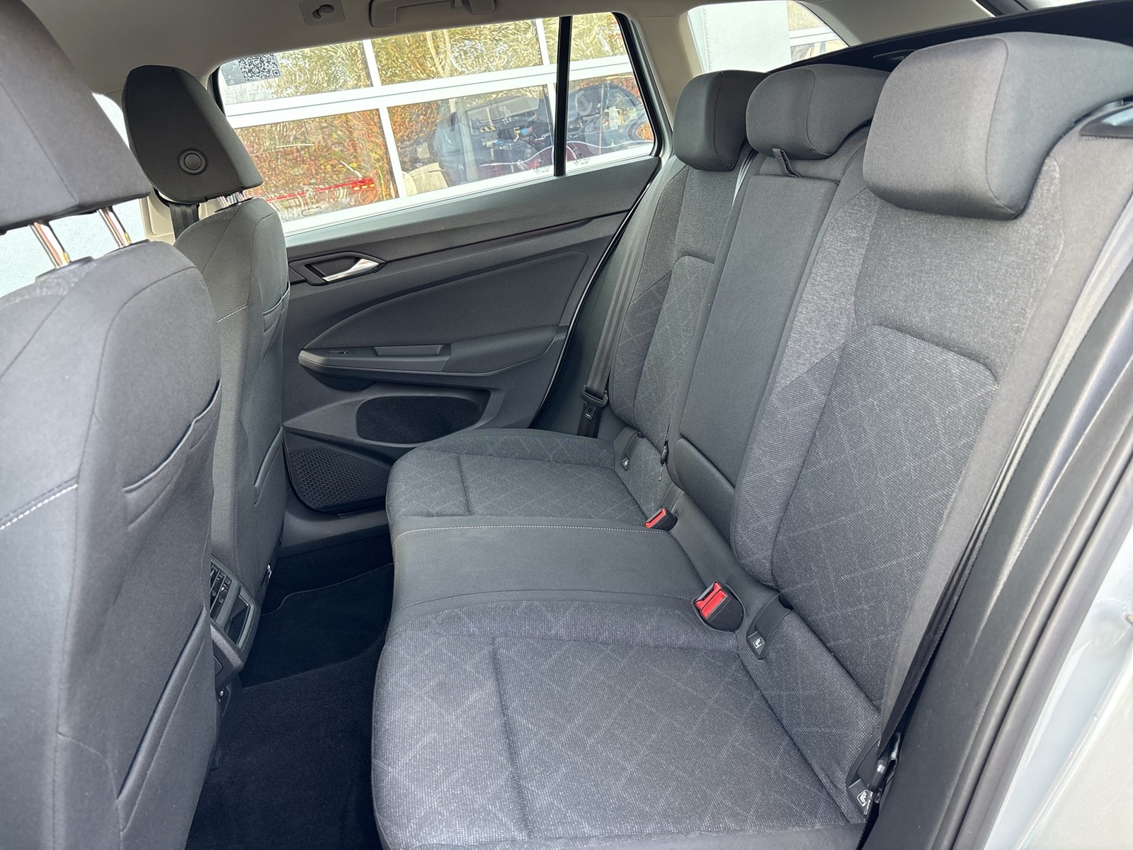 Volkswagen Golf Variant VIII 2.0 LIFE ACC NAVI ALU SITZHEIZ