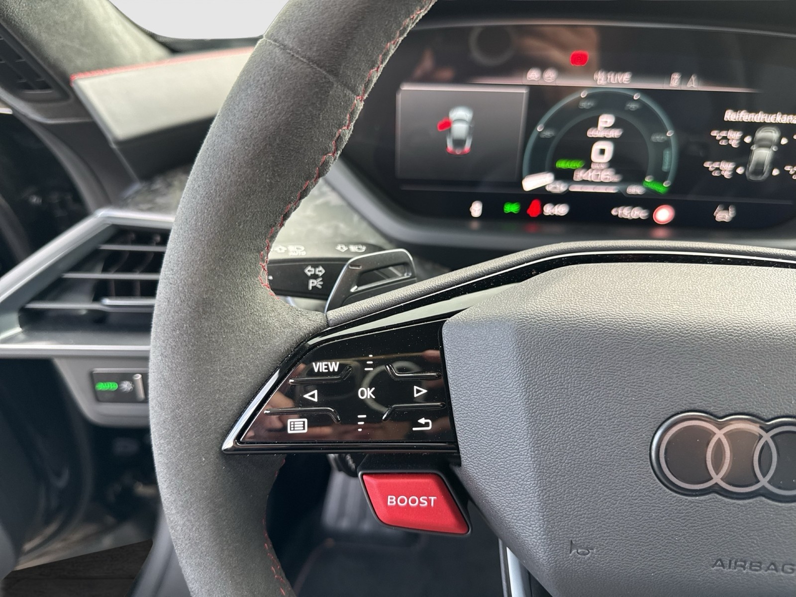 Audi RS e-tron GT performance quattro CARBONDACH B&O
