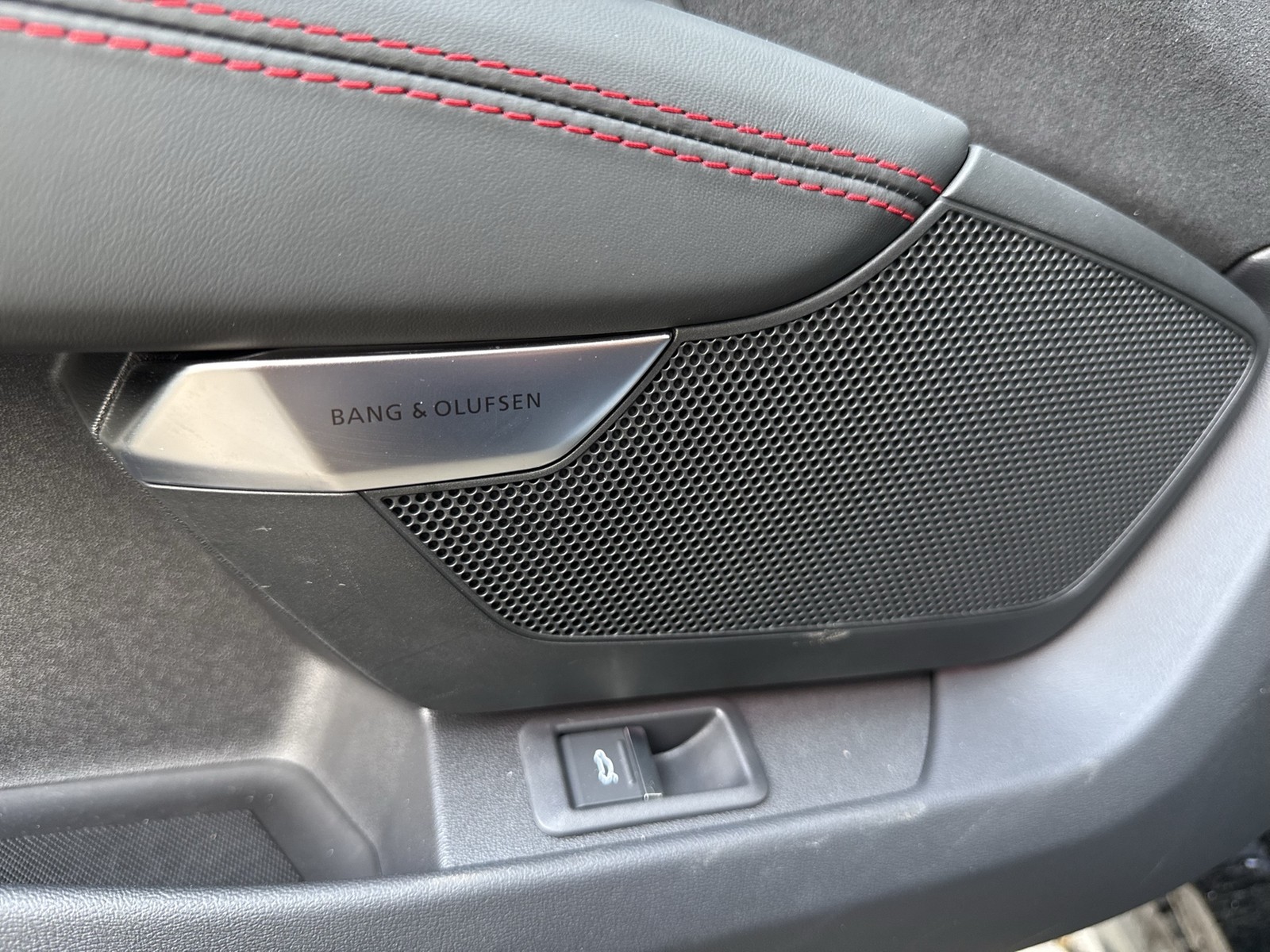 Audi RS e-tron GT performance quattro CARBONDACH B&O