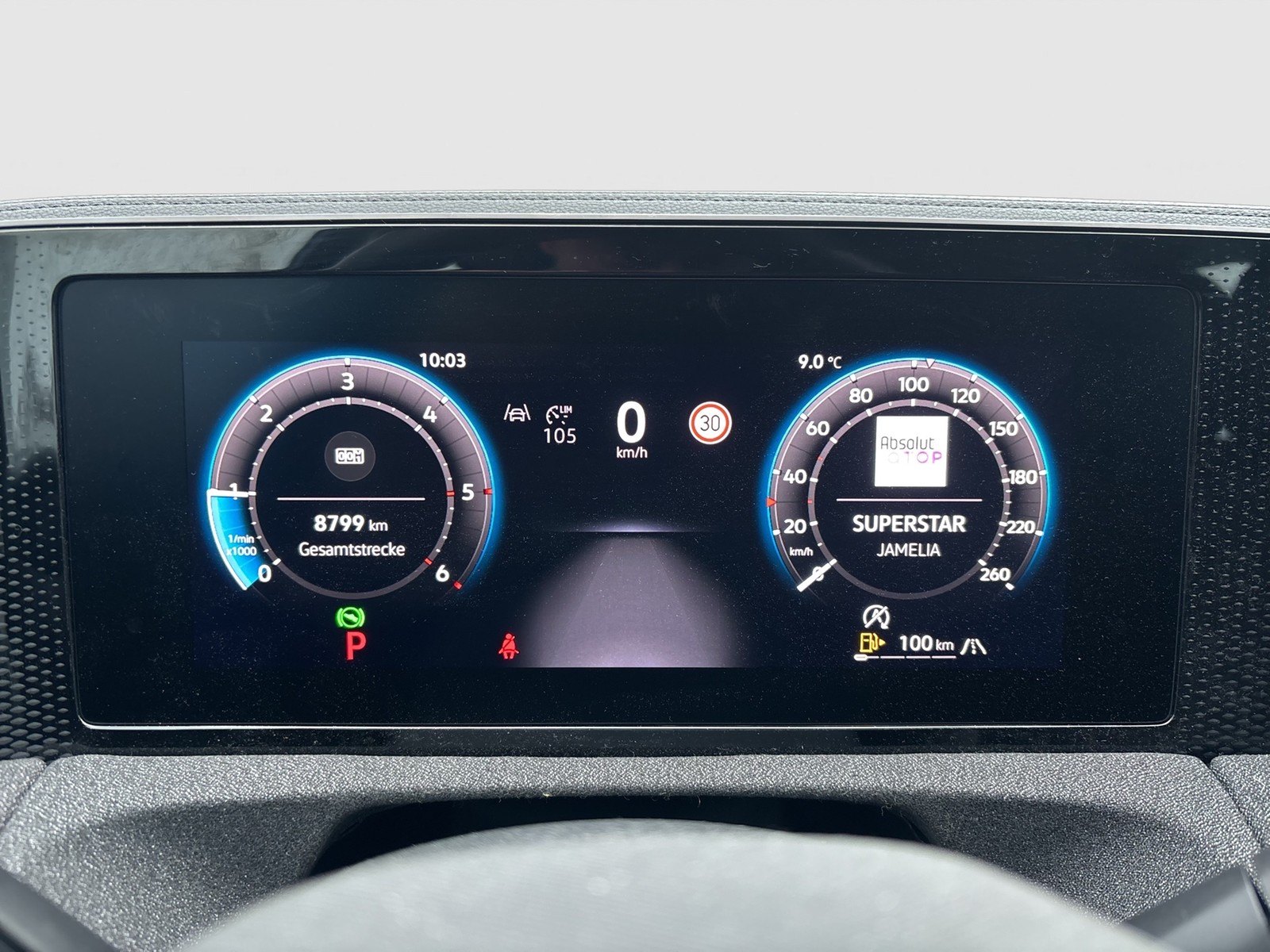 Volkswagen Tiguan 2.0 NEUES MODELL AHK CAM NAVI 17Z CARPLAY