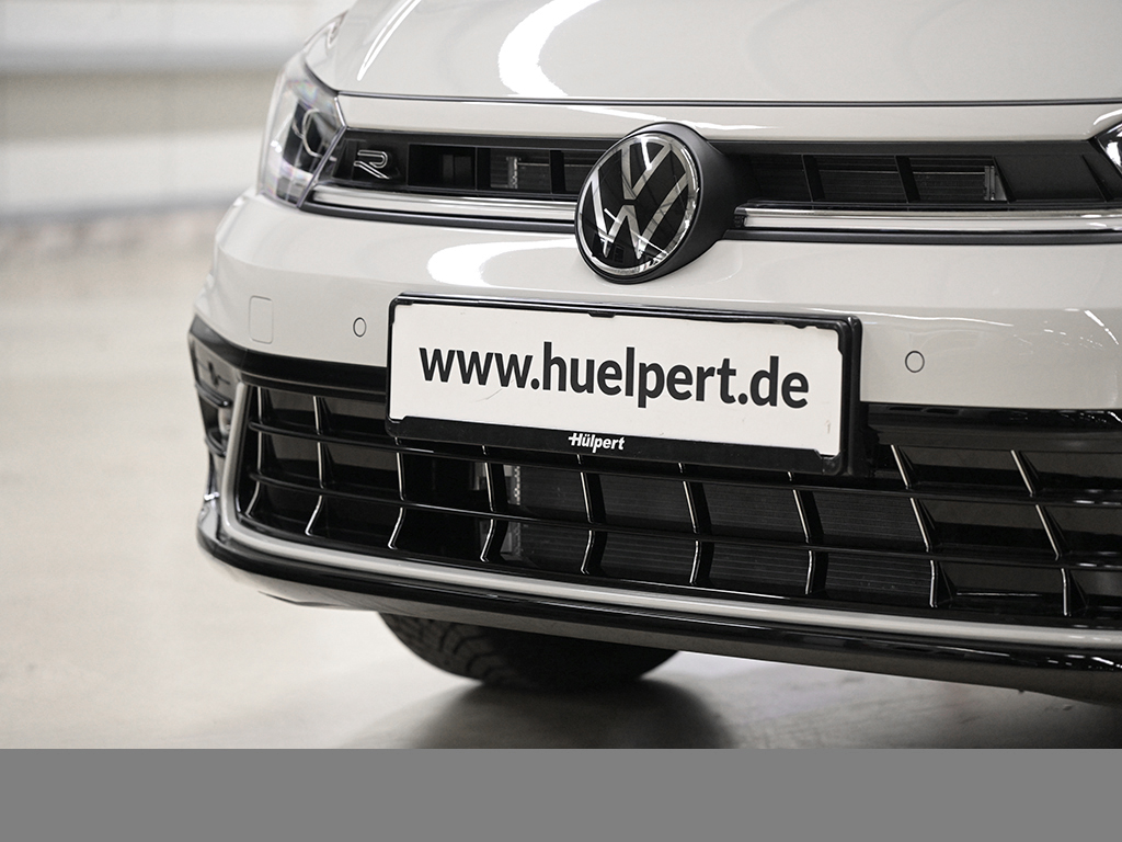 Volkswagen Polo 1.0 R-LINE DSG NAVI ALLWETTERREIFEN CAM