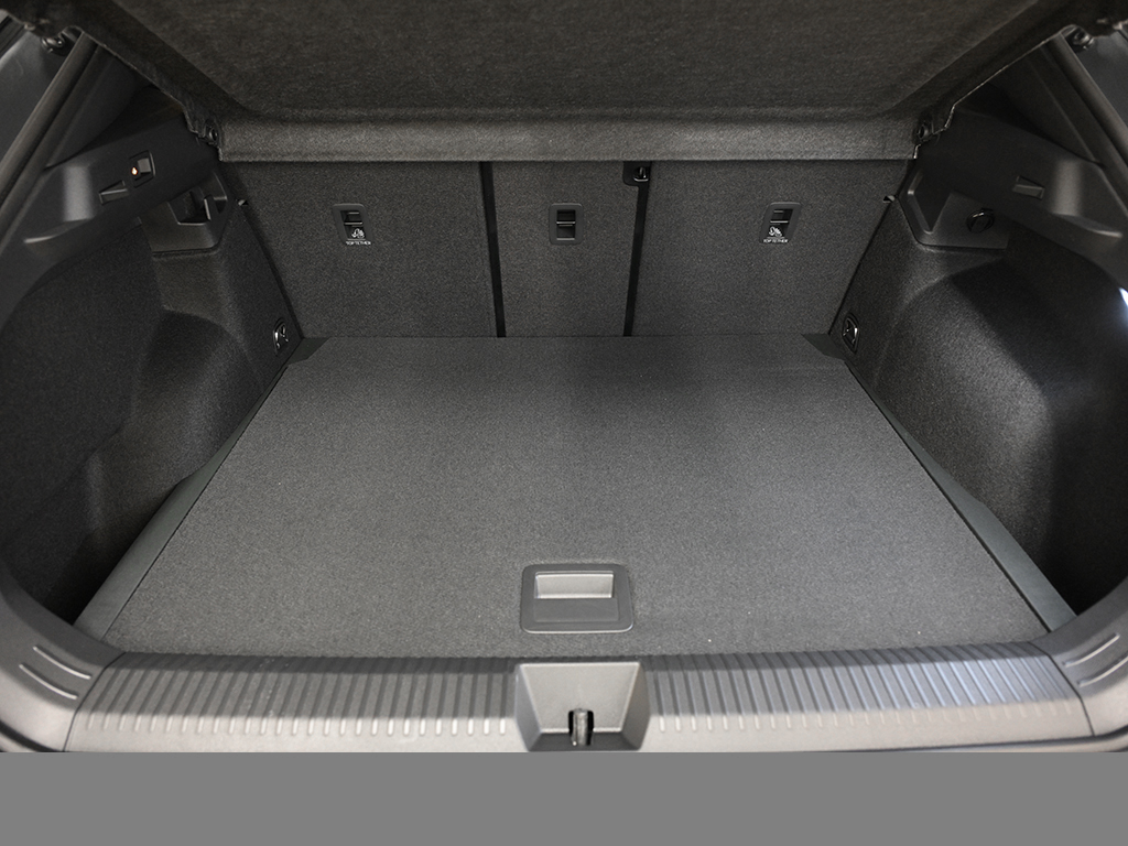 Volkswagen T-Roc 1.5 R-LINE DSG BLACKSTYLE MATRIXLED AHK