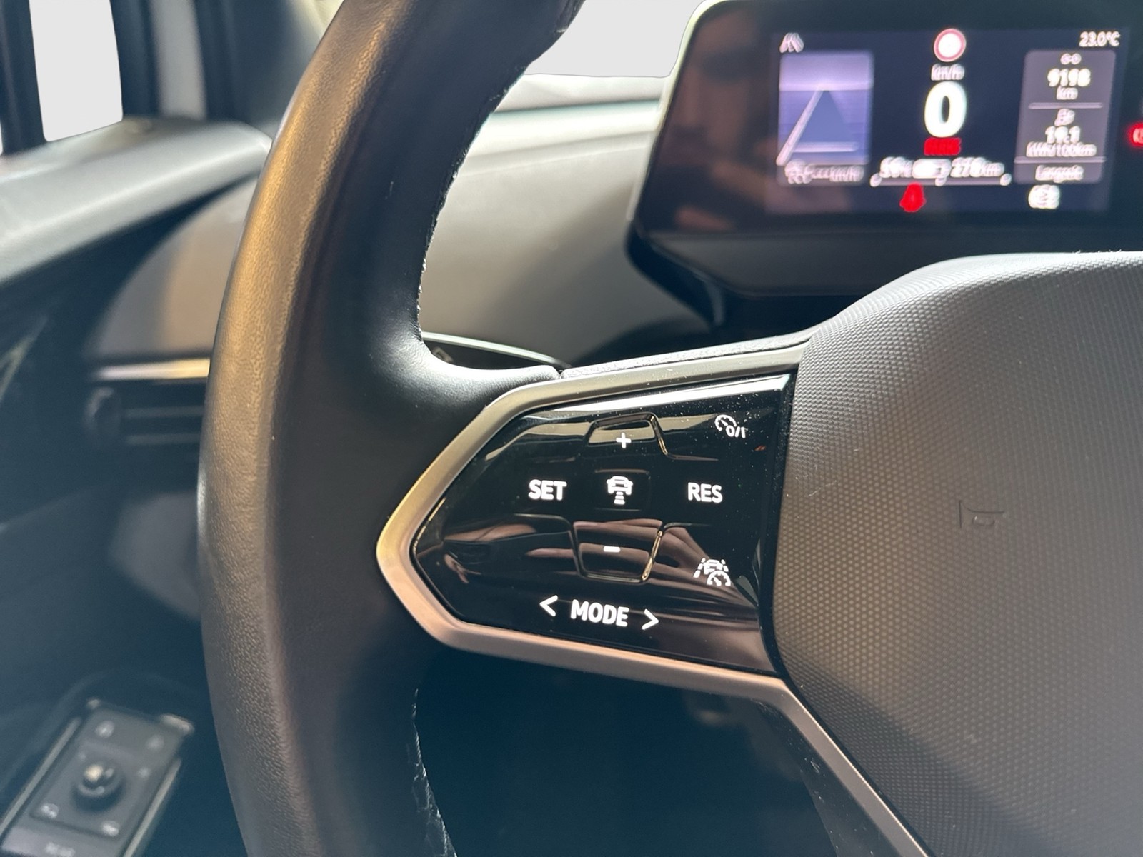 Volkswagen ID.4 Pro Performance 360°CAM ACC NAVI CARPLAY
