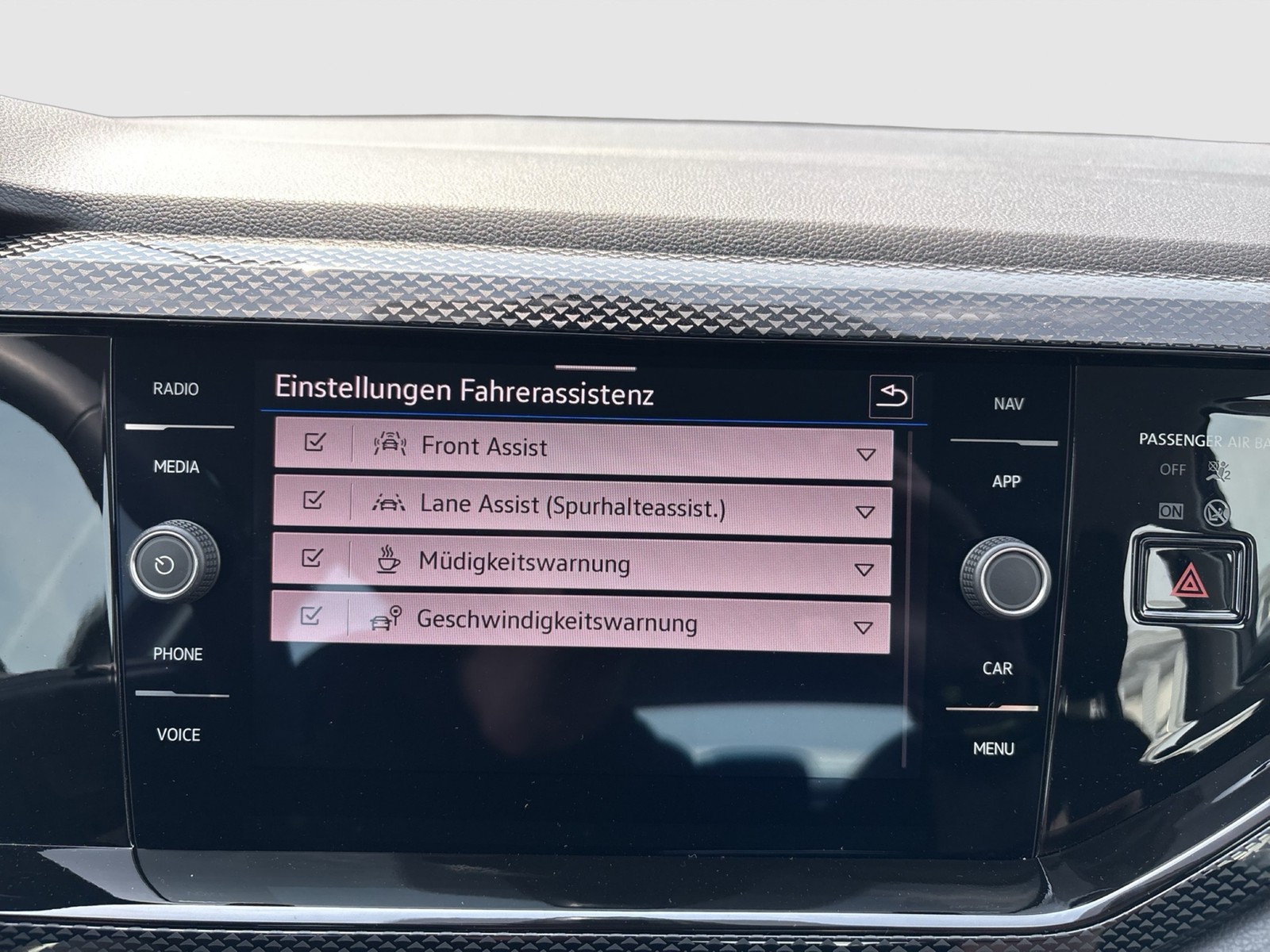 Volkswagen Taigo 1.5 LIFE CAM LM17 CARPLAY SITZHEIZUNG