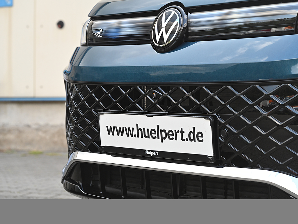 Volkswagen Tiguan 2.0 R-LINE DSG HARMANKARDON AHK eKLAPPE