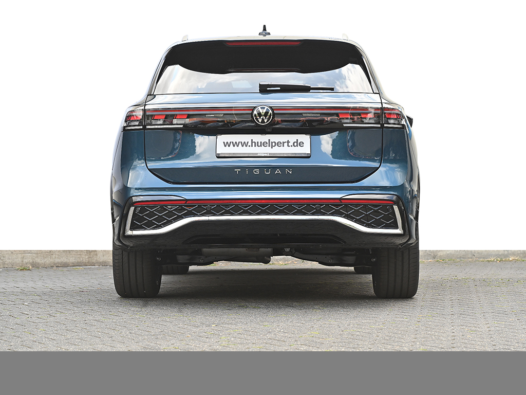Volkswagen Tiguan 2.0 R-LINE DSG HARMANKARDON AHK eKLAPPE