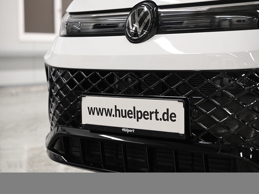Volkswagen Tiguan 2.0 R-LINE DSG BLACKSTYLE AHK eKLAPPE