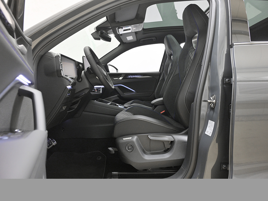 Volkswagen Tiguan 2.0 R-LINE DSG 4X4