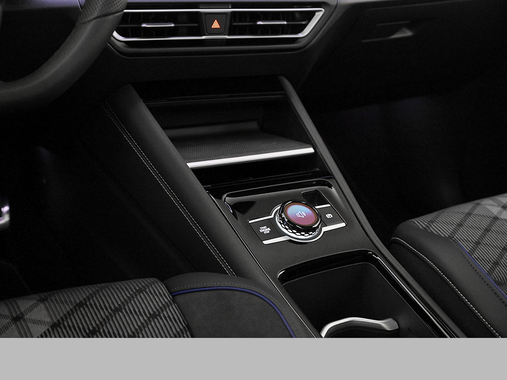 Volkswagen Tiguan 2.0 R-LINE DSG 4X4