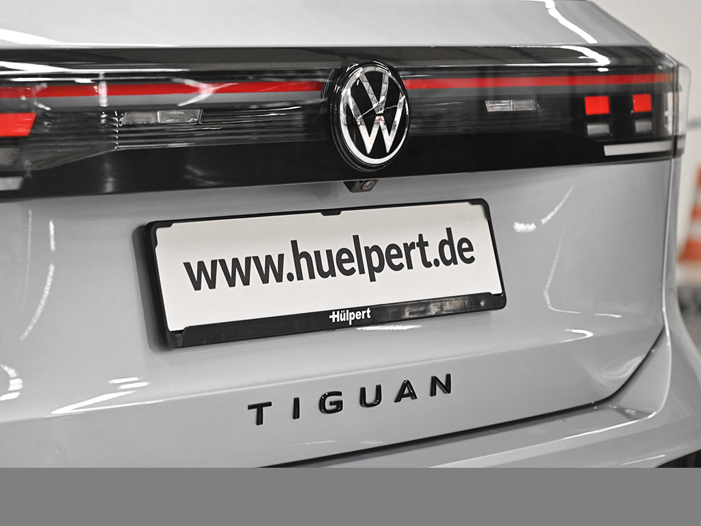 Volkswagen Tiguan 2.0 R-LINE DSG 4X4 BLACKSTYLE LEDER PANO