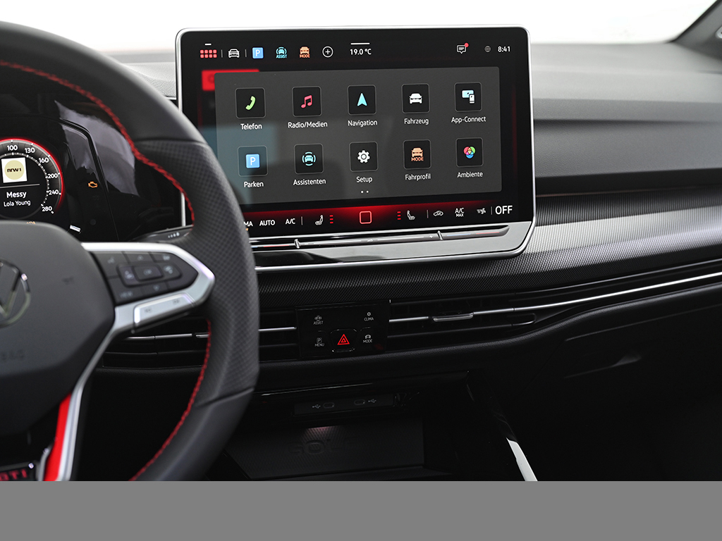 Volkswagen Golf GTI BLACKSTYLE HARMANKARDON PANO