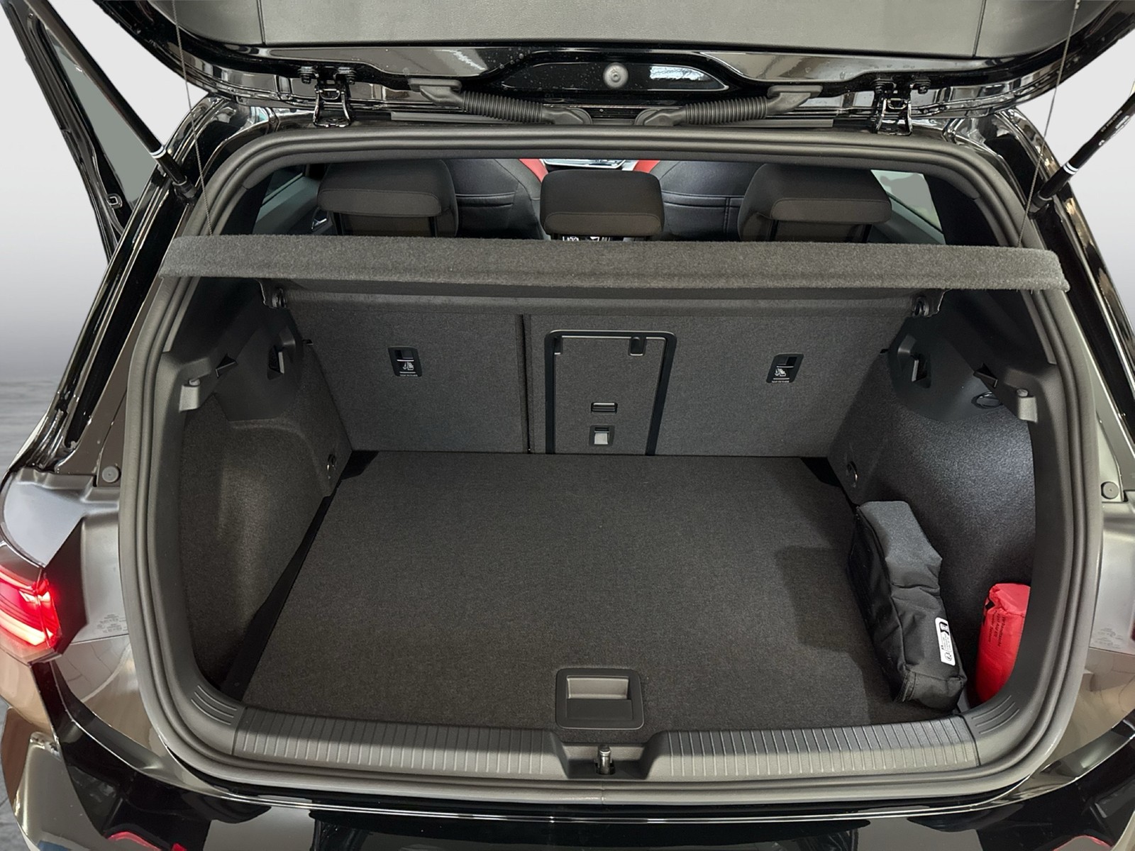 Volkswagen Golf GTI BLACKSTYLE PANO MATRIXLED NAVI CAM