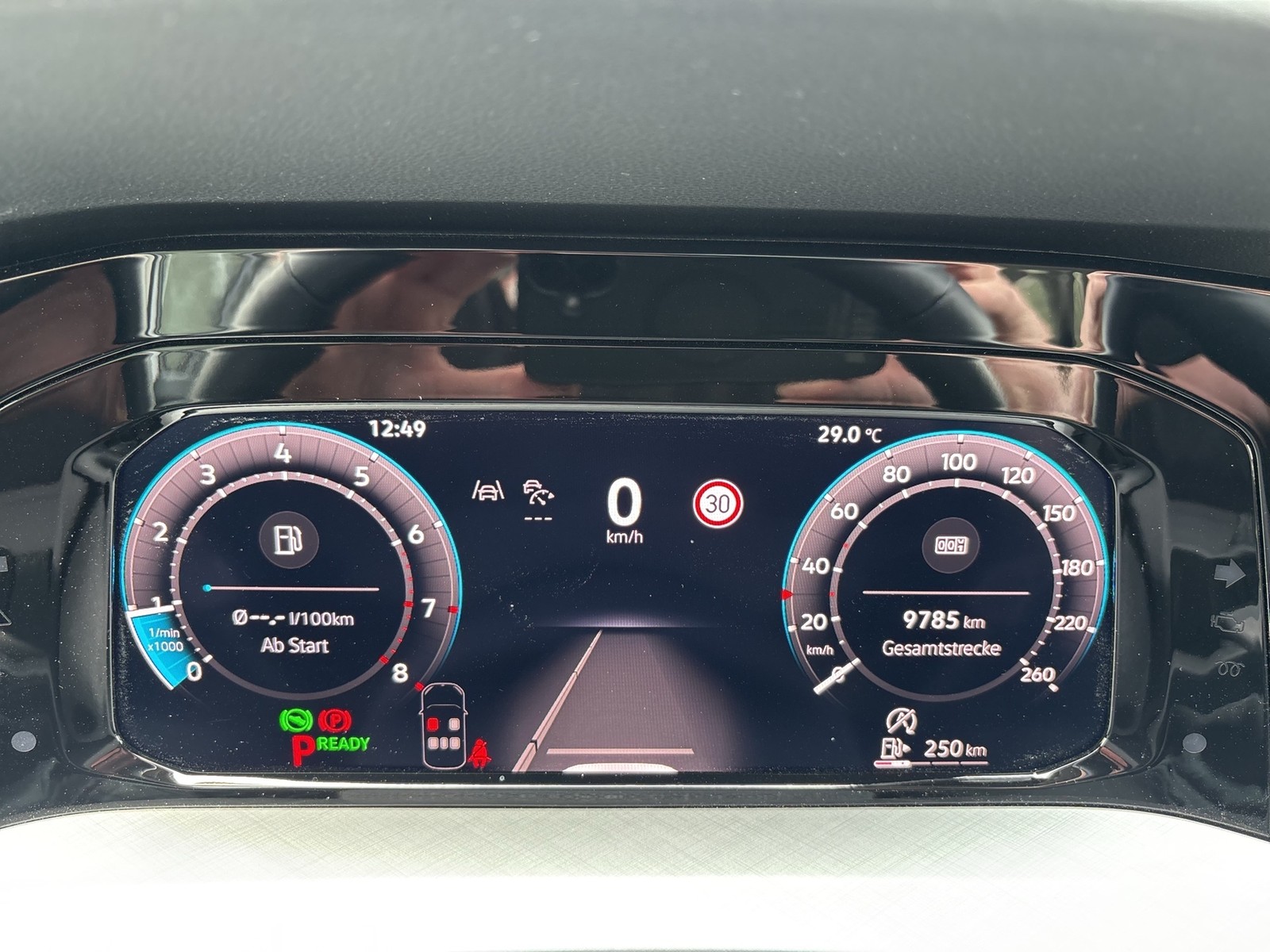 Volkswagen Golf Variant VIII 1.5 eTSI LIFE CAM ACC CARPLAY
