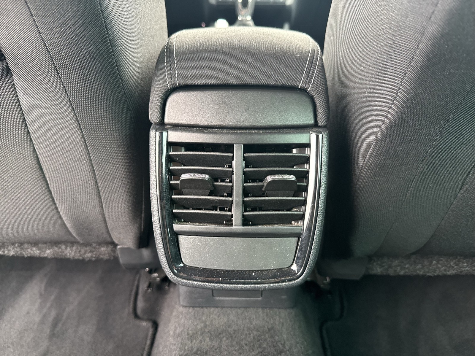 Skoda Kamiq 1.0 TOUR NAVI ALU17" SITZHEIZUNG