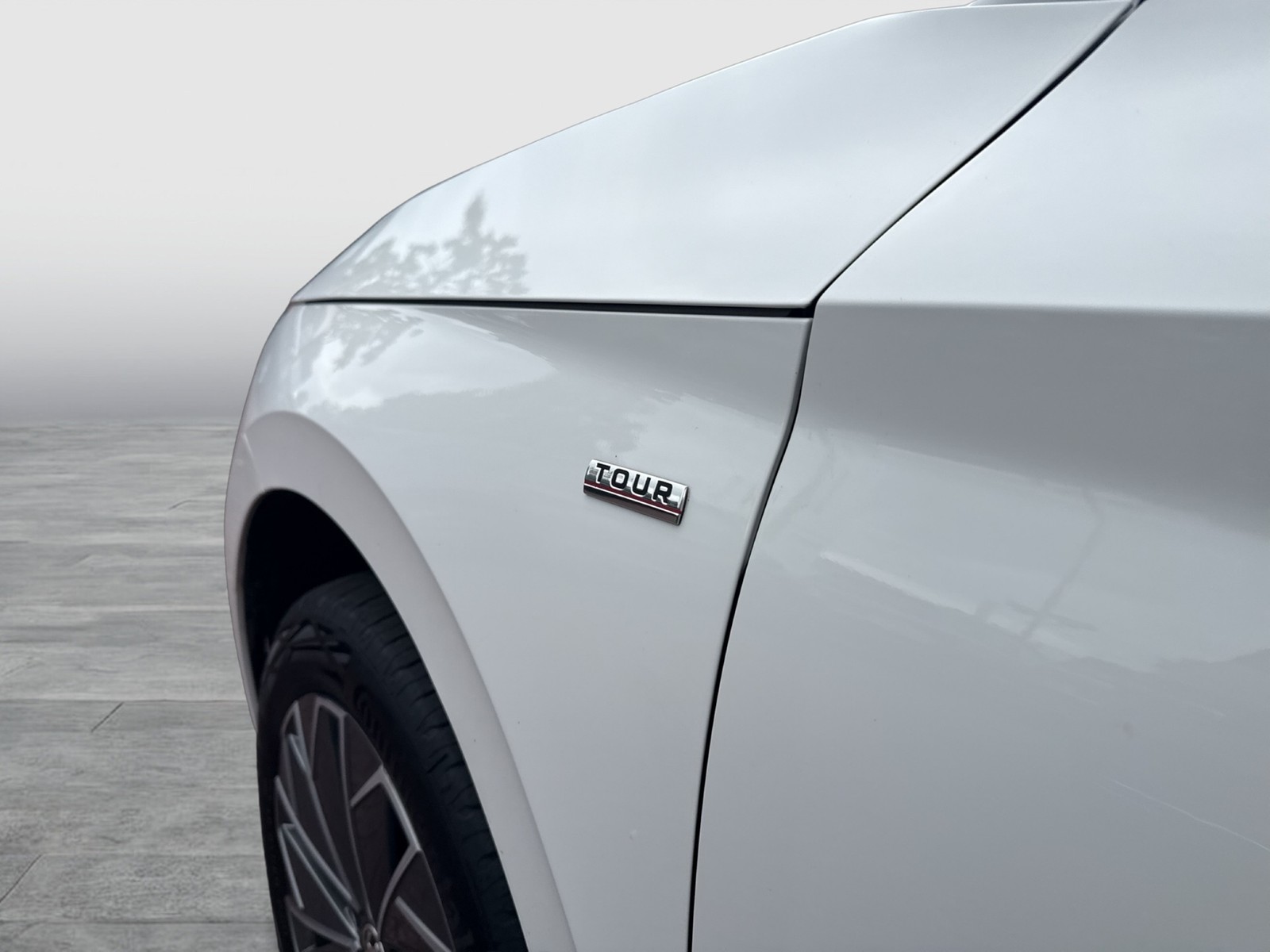 Skoda Kamiq 1.0 TOUR NAVI ALU17" SITZHEIZUNG