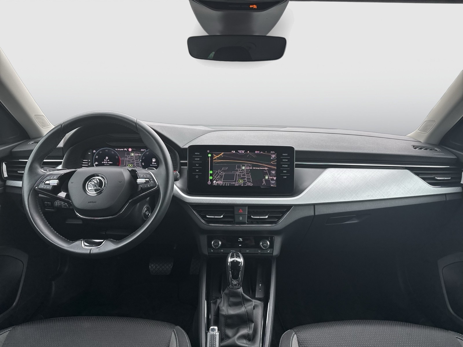 Skoda Kamiq 1.0 TOUR NAVI ALU17" SITZHEIZUNG