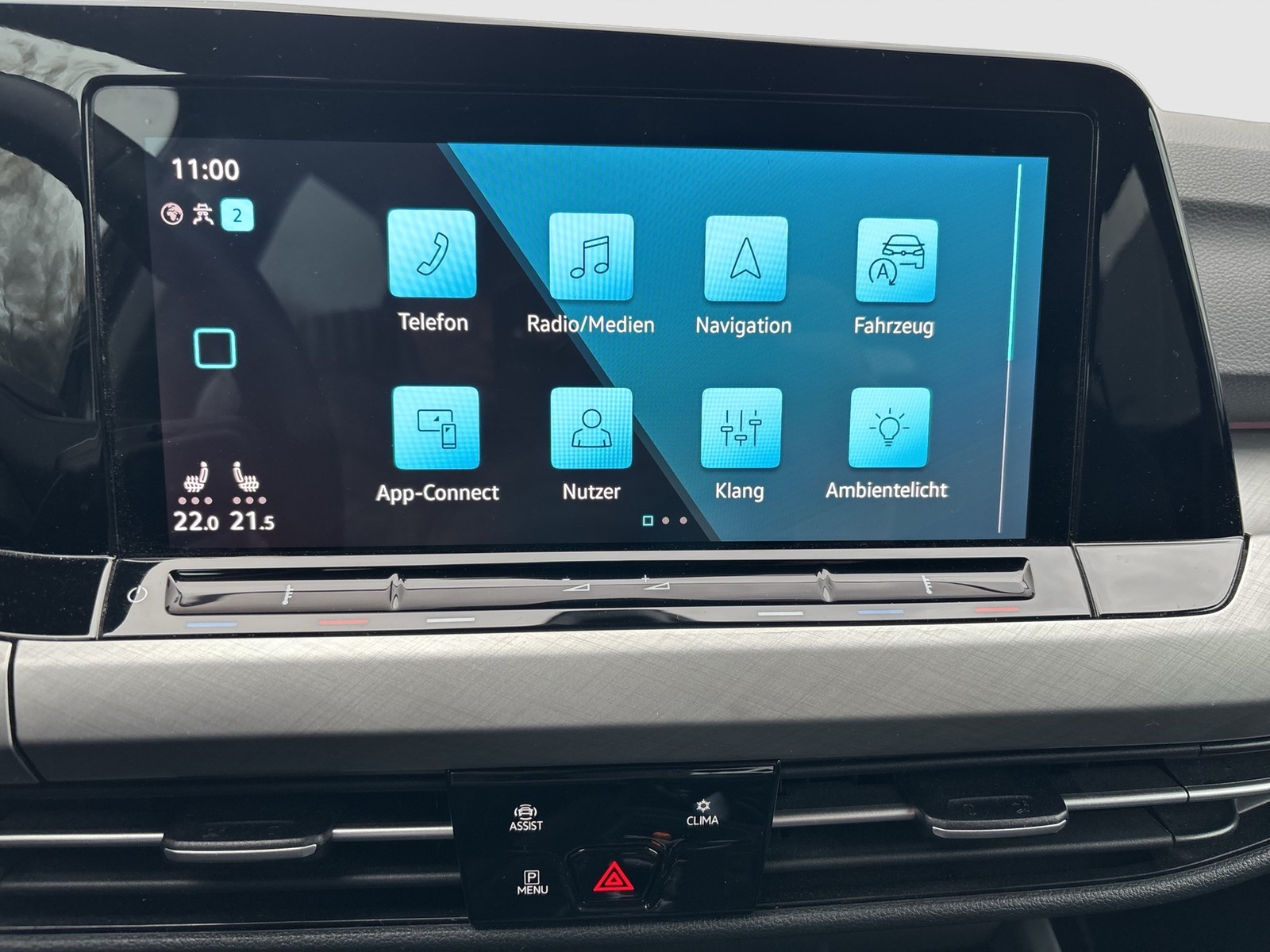 Volkswagen Golf Variant VIII 2.0 LIFE AHK ACC NAVI SITZHEIZ