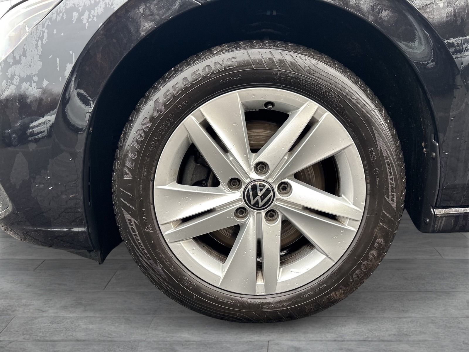 Volkswagen Golf Variant VIII 2.0 LIFE AHK ACC NAVI SITZHEIZ