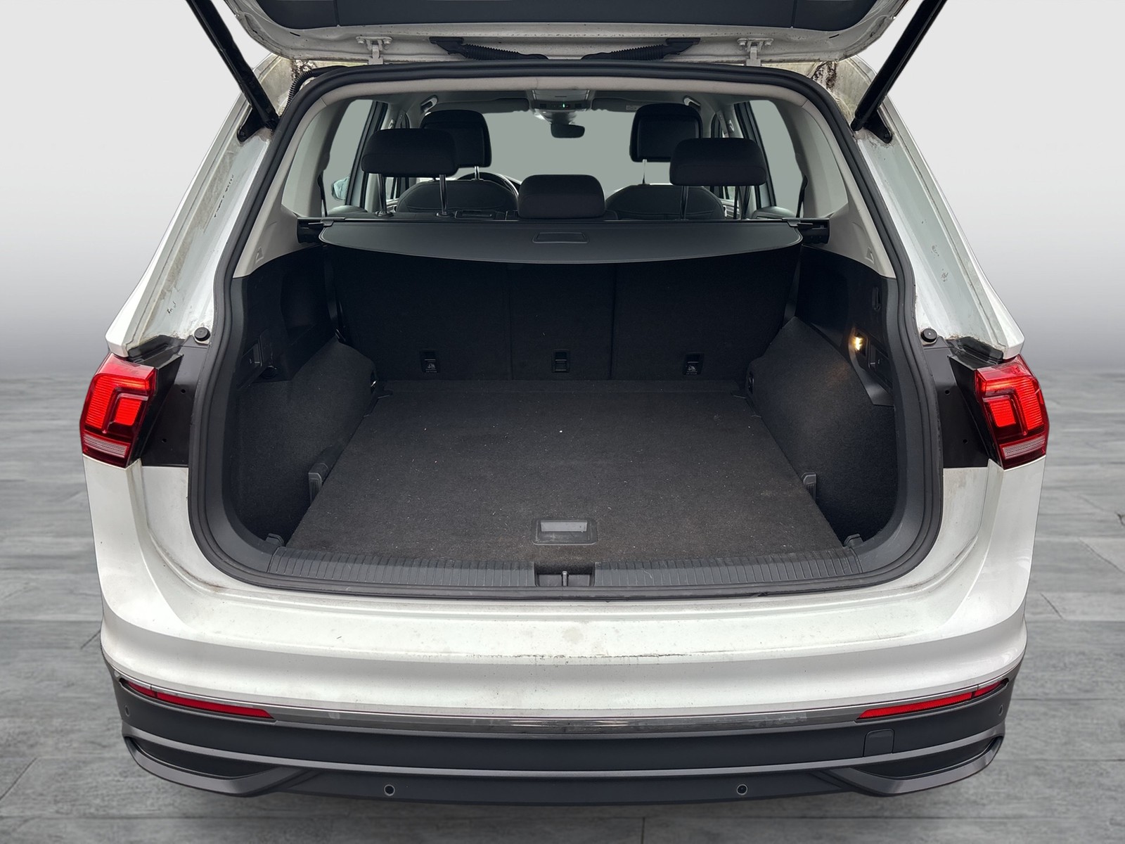 Volkswagen Tiguan Allspace 2.0 LIFE eKLAPPE HeadUp SITZHEIZ