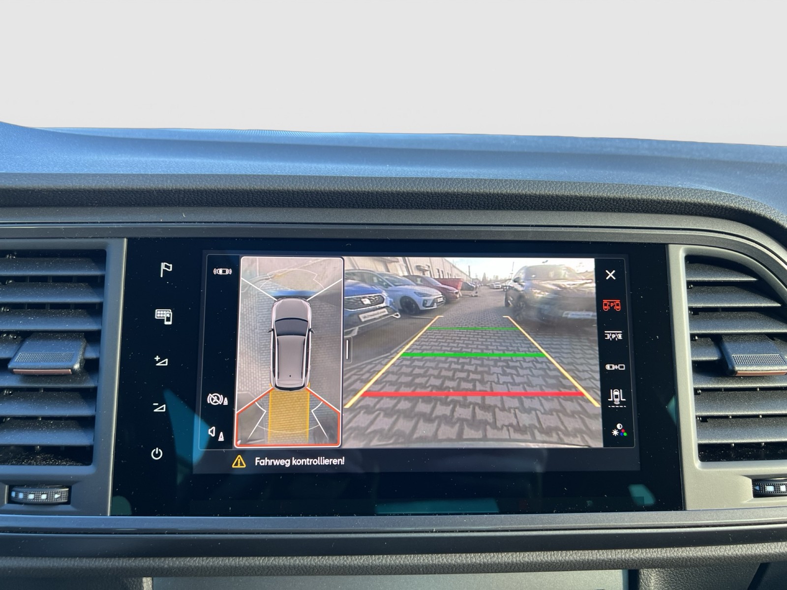 Cupra Ateca 2.0 4X4 PANO AHK 360°CAM ACC LM19 E-KLAPPE