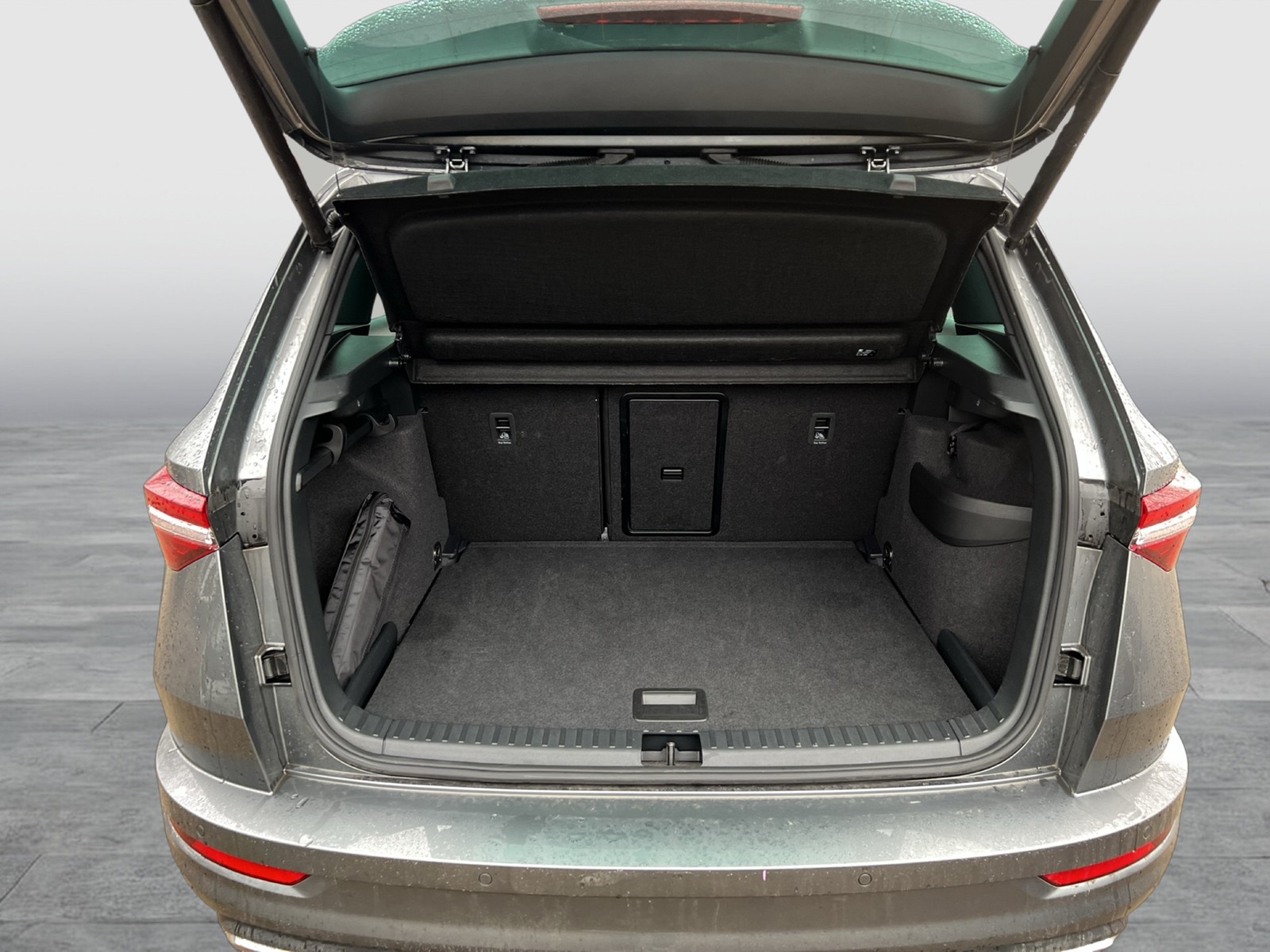 Skoda Karoq 1.5 SPORTLINE PANO CAM ACC MATRIX E-KLAPPE