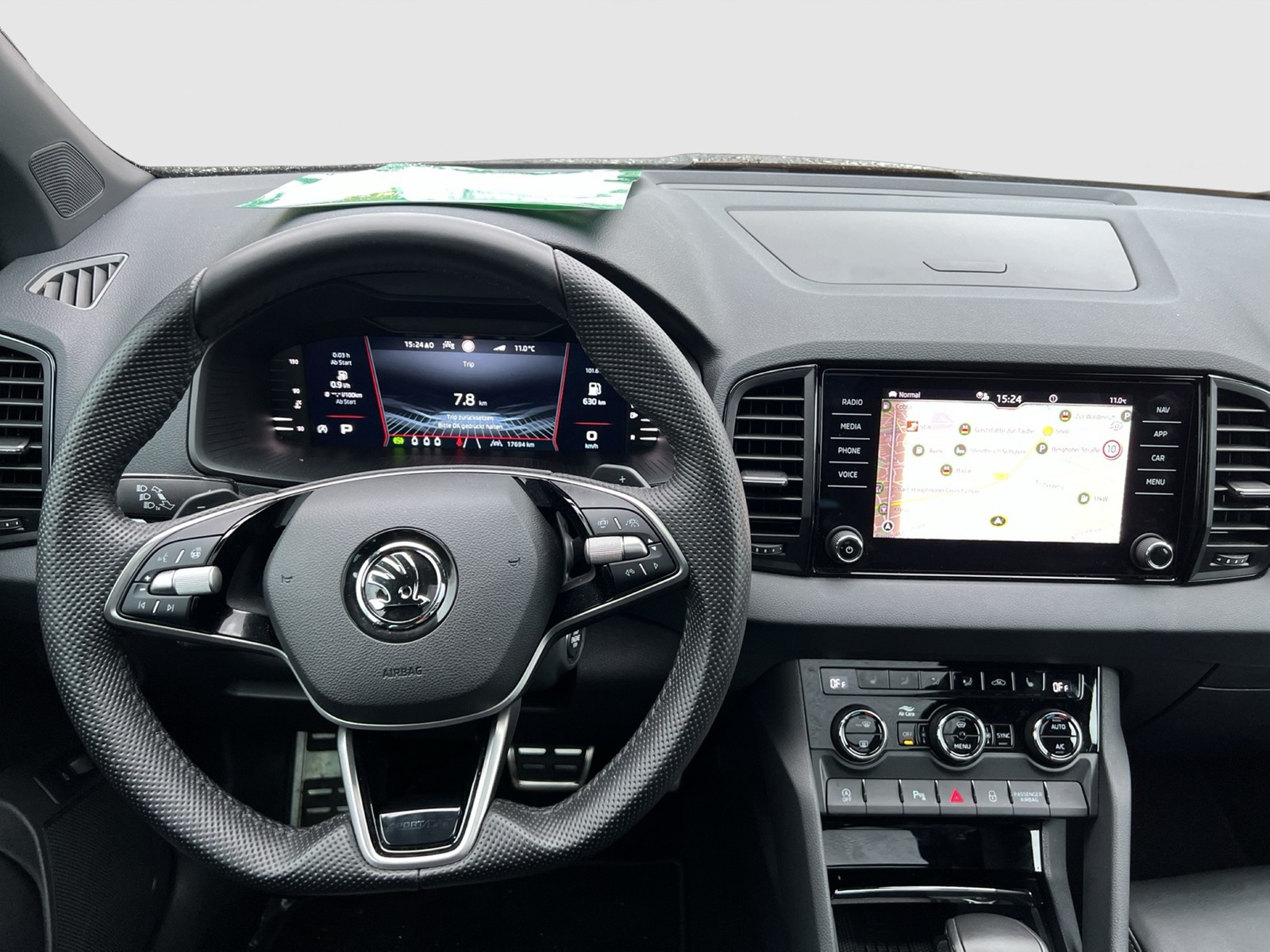 Skoda Karoq 1.5 SPORTLINE PANO CAM ACC MATRIX E-KLAPPE