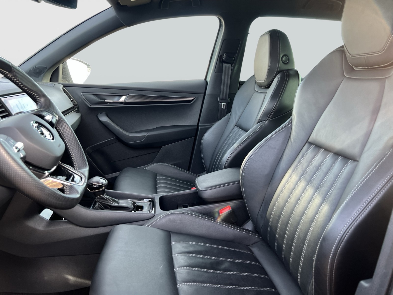 Skoda Karoq 2.0 SPORTLINE 4X4 LEDER CAM ACC MATRIX NAVI