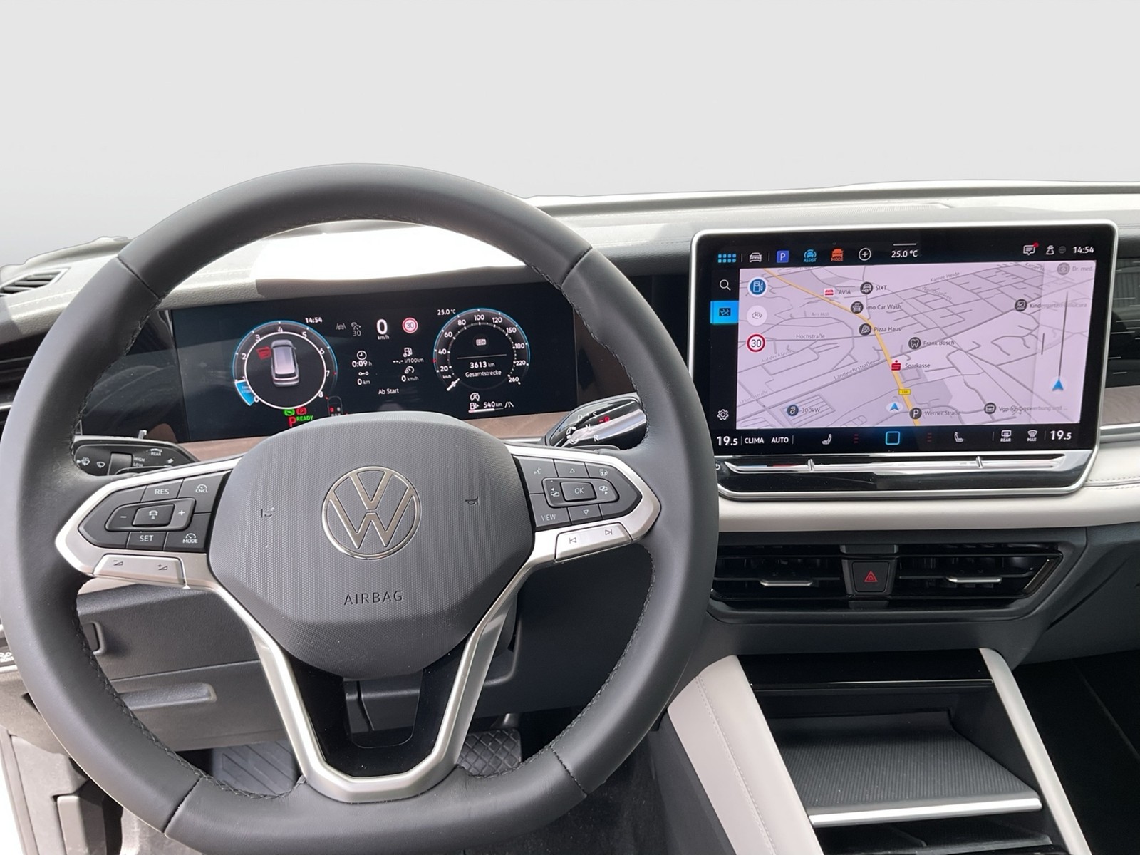 Volkswagen Tayron 1.5 eTSI ELEGANCE AHK CAM ACC LM18 NAVI