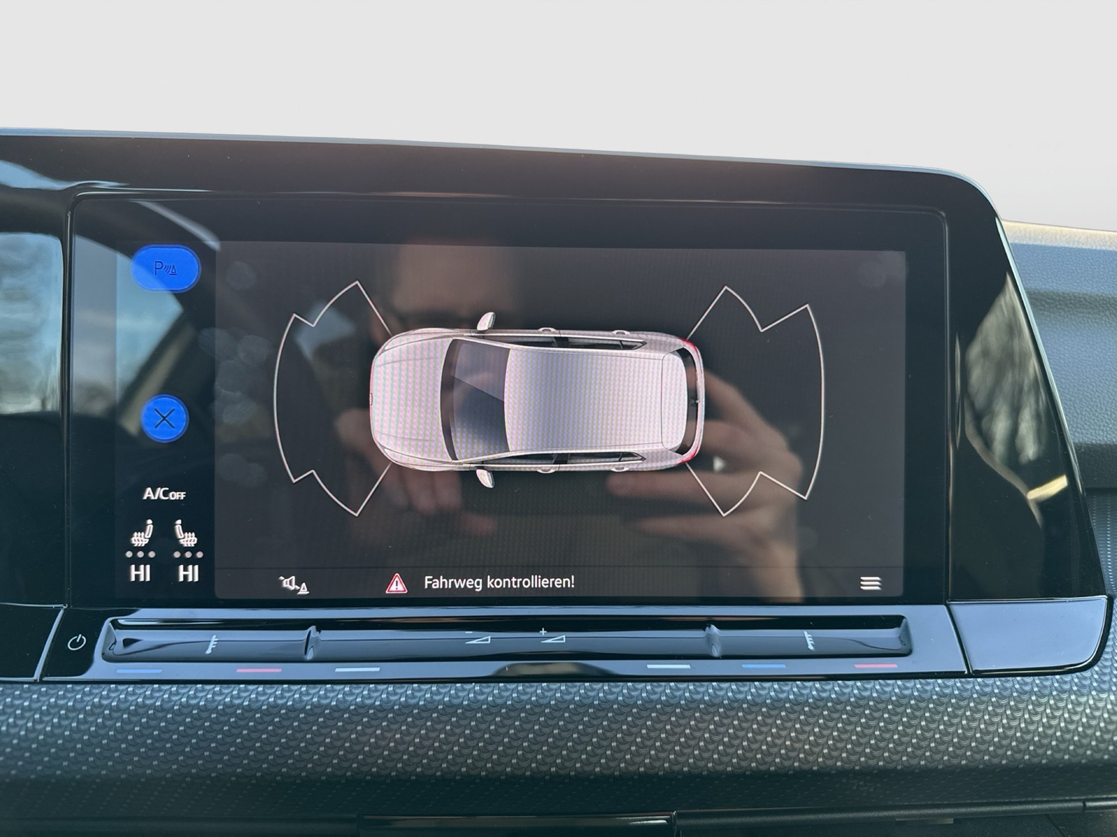 Volkswagen Golf VIII 2.0 R 4X4 ACC LM18 LED+ CARPLAY SITZHZ