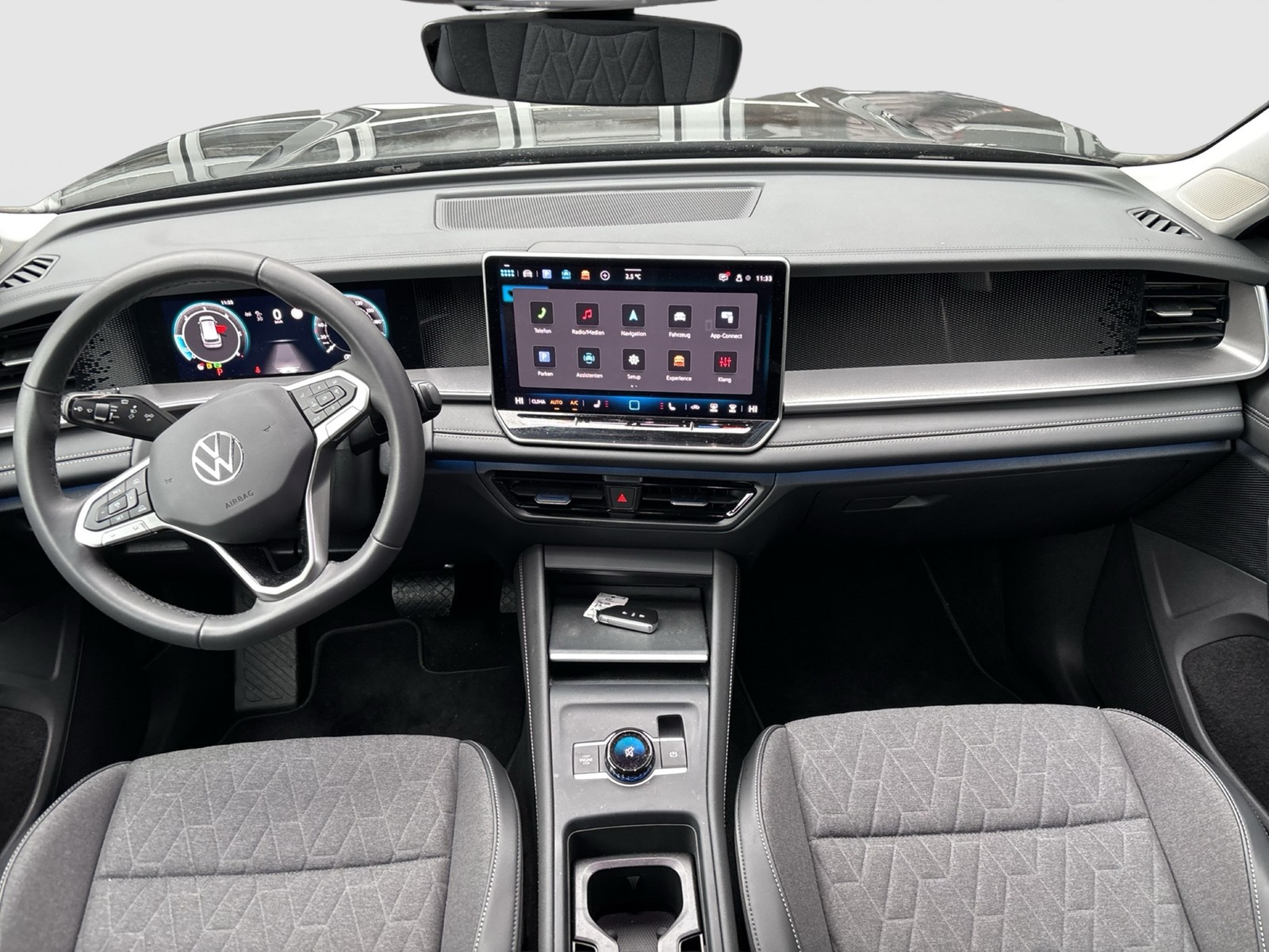 Volkswagen Tayron 2.0 LIFE AHK CAM ACC LM18 CARPLAY SITZHZ.