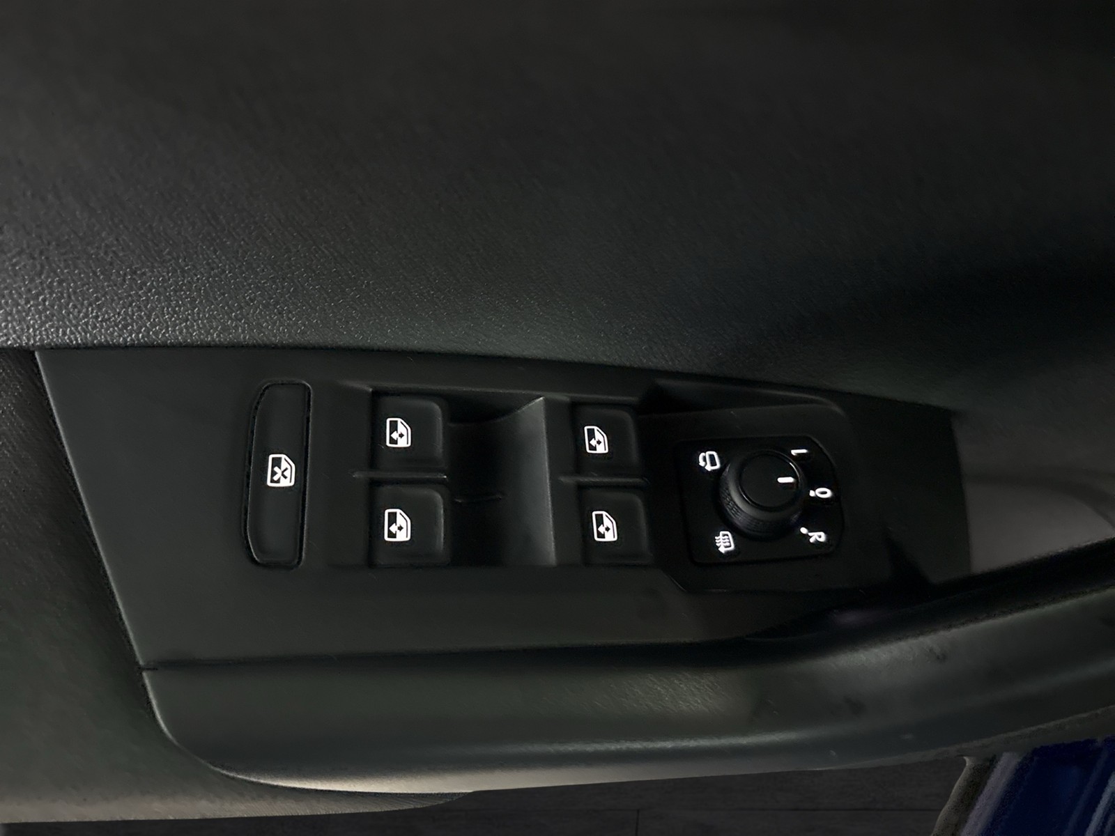 Volkswagen Taigo 1.0 LIFE CAM CARPLAY SITZHEIZUNG ALU LED